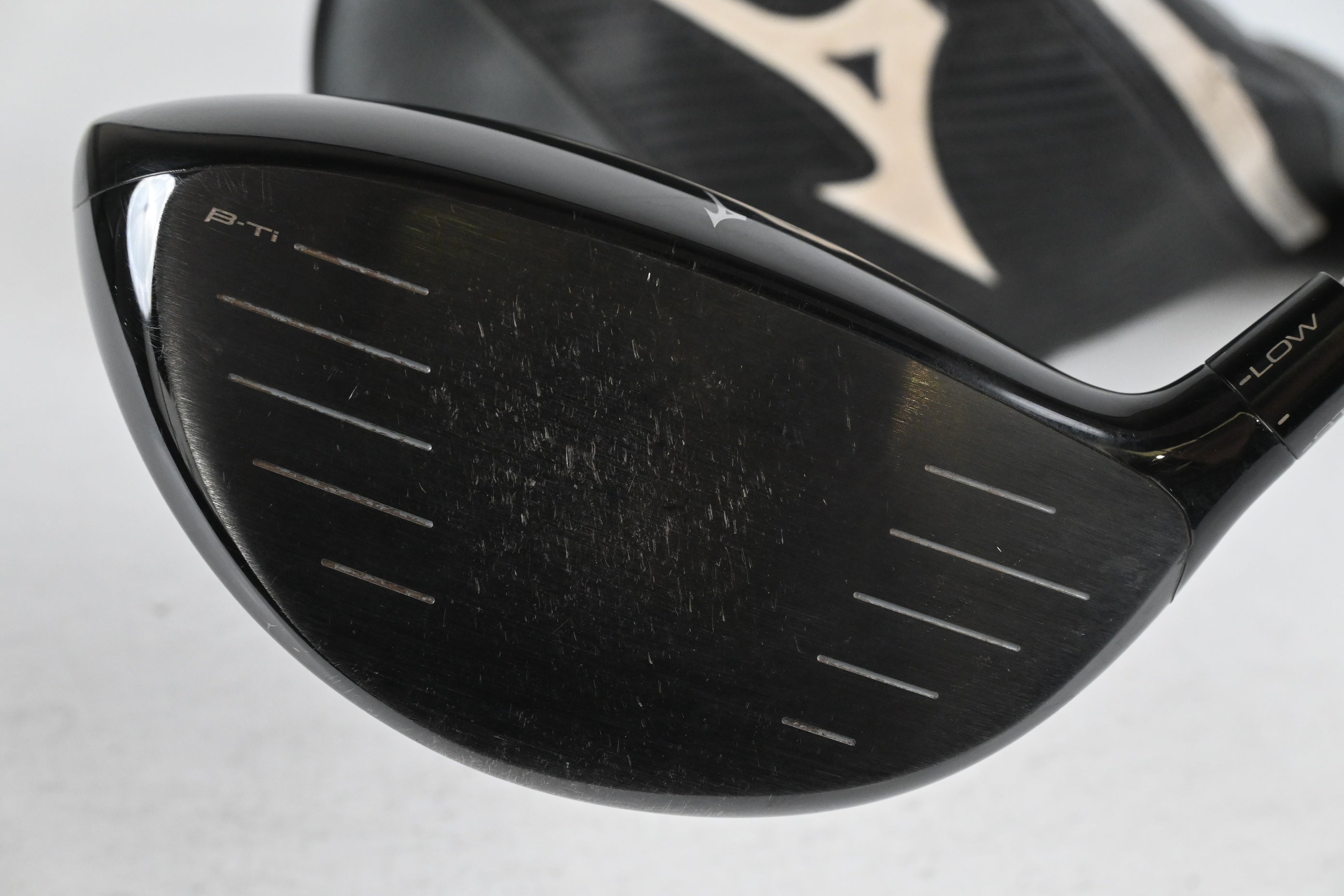 Mizuno ST-X 220 Driver (2022) / 10.5 Degree / Regular Flex MFusion 039 Shaft