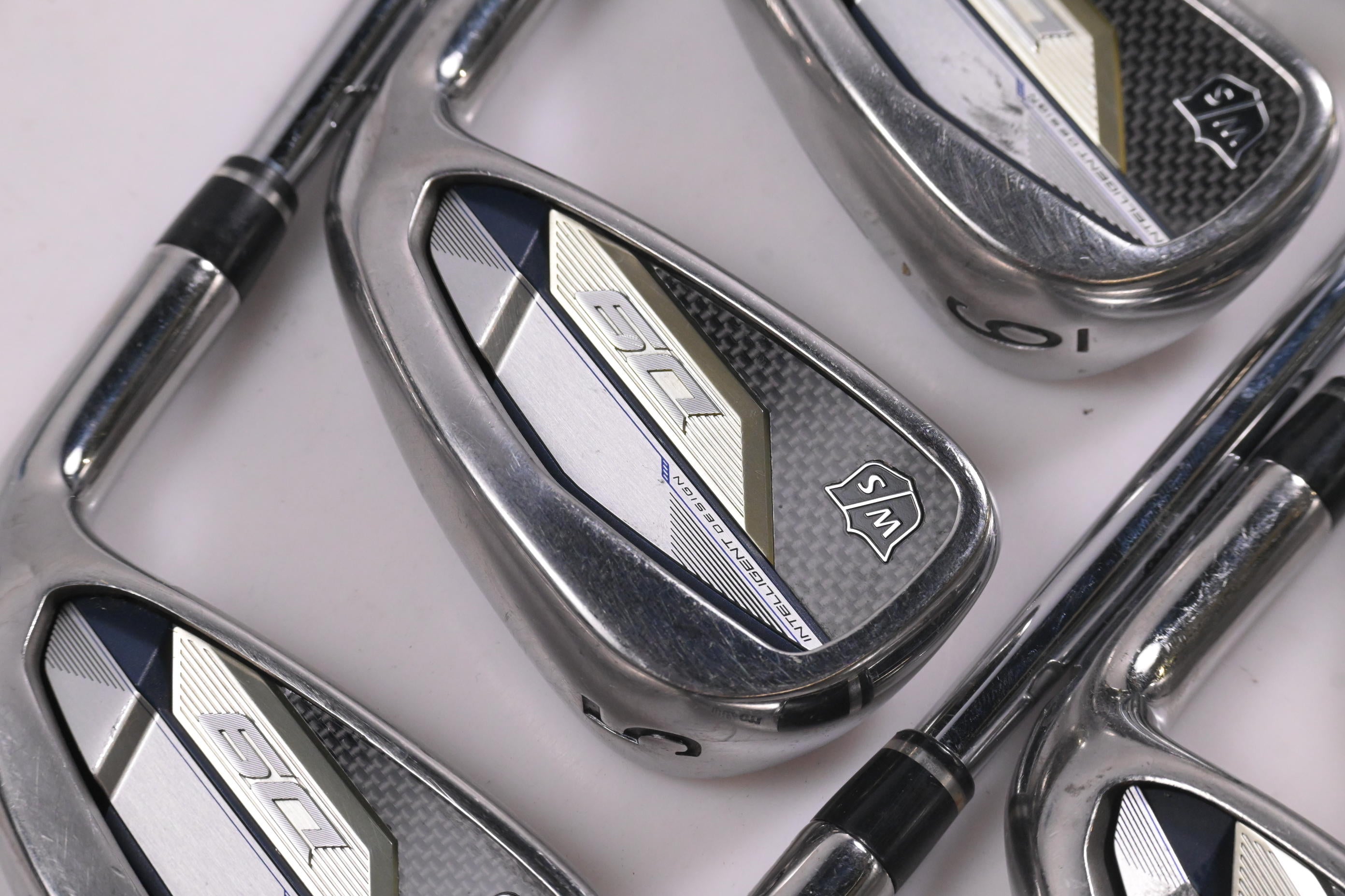 Wilson D9 Irons / 4-PW+GW / UniFlex KBS MAX UltraLite Shafts