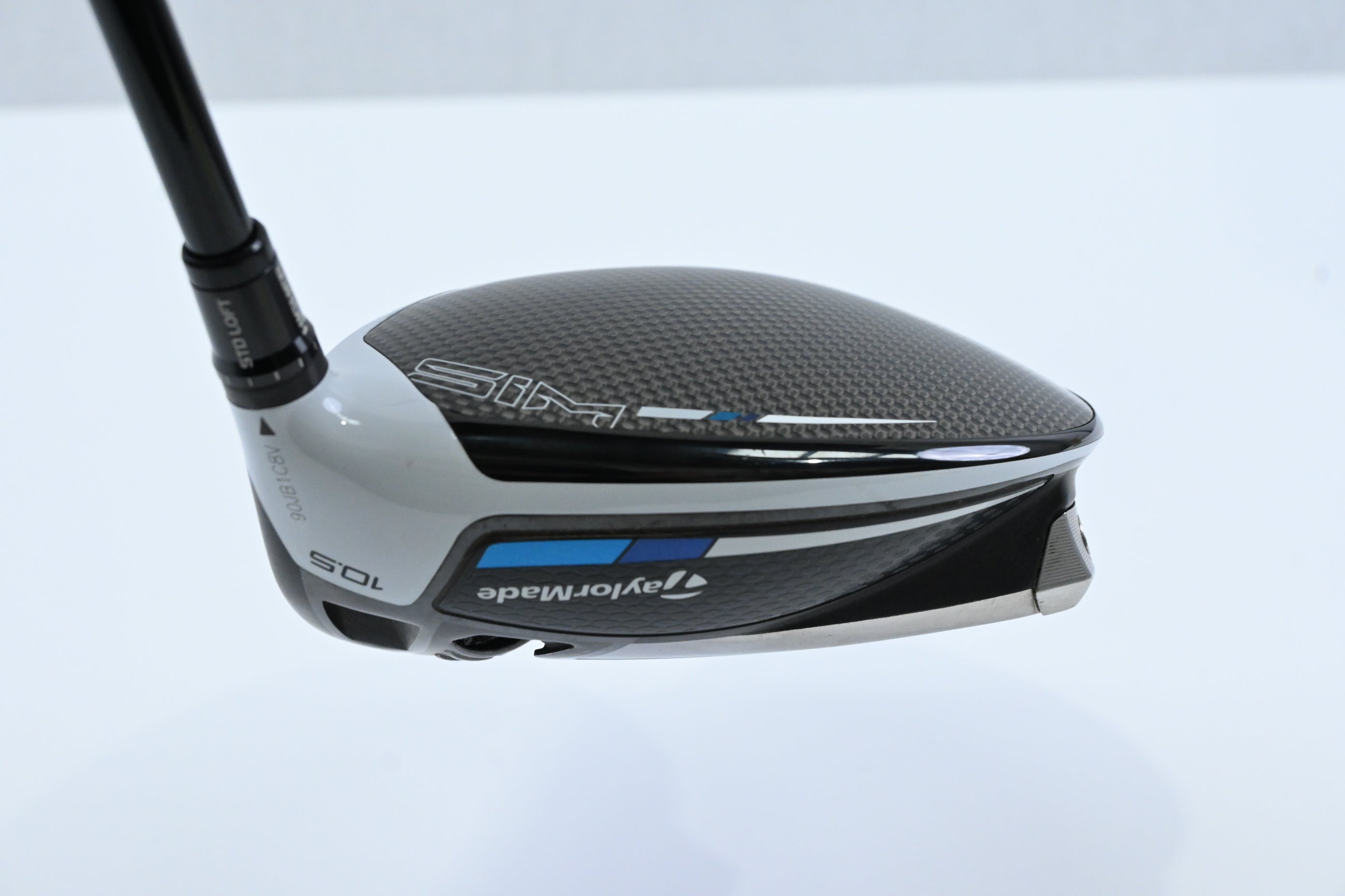 Taylormade SIM Driver / 10.5 Degree / Stiff Flex HZRDUS Smoke Red RDX 60 Shaft