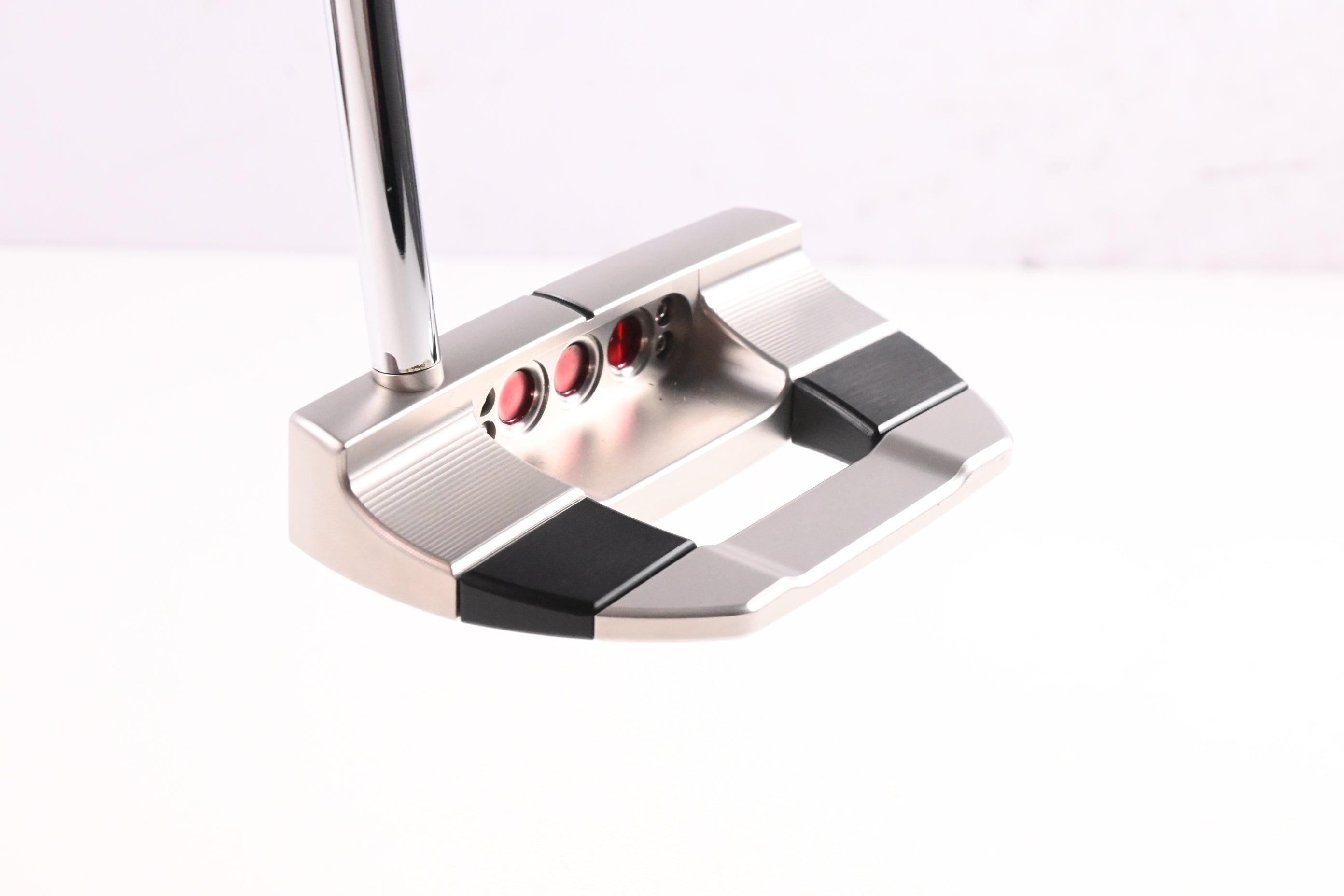 Scotty Cameron 2025 Studio Style Fastback Putter / 38 Inch