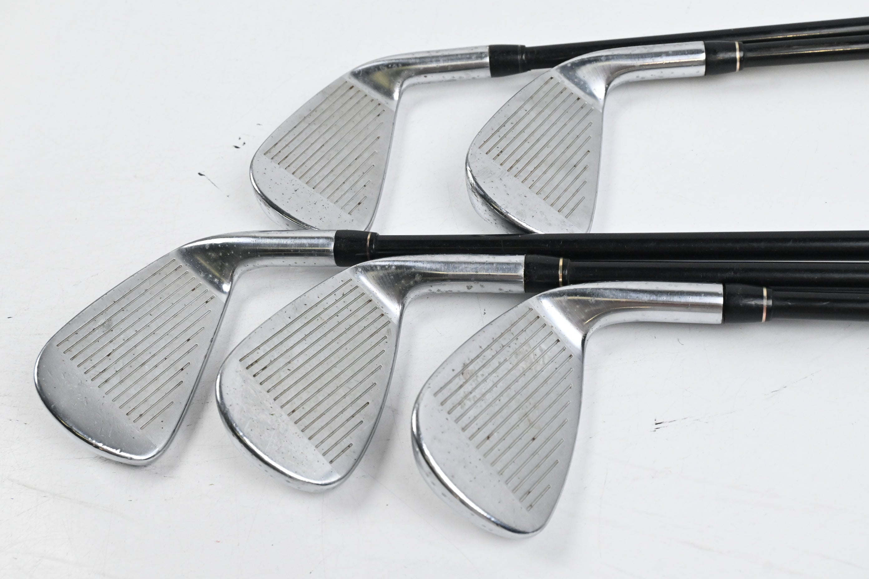 Left Hand Taylormade RAC LT Irons / 5-9i / Regular Flex Taylormade LT Shafts