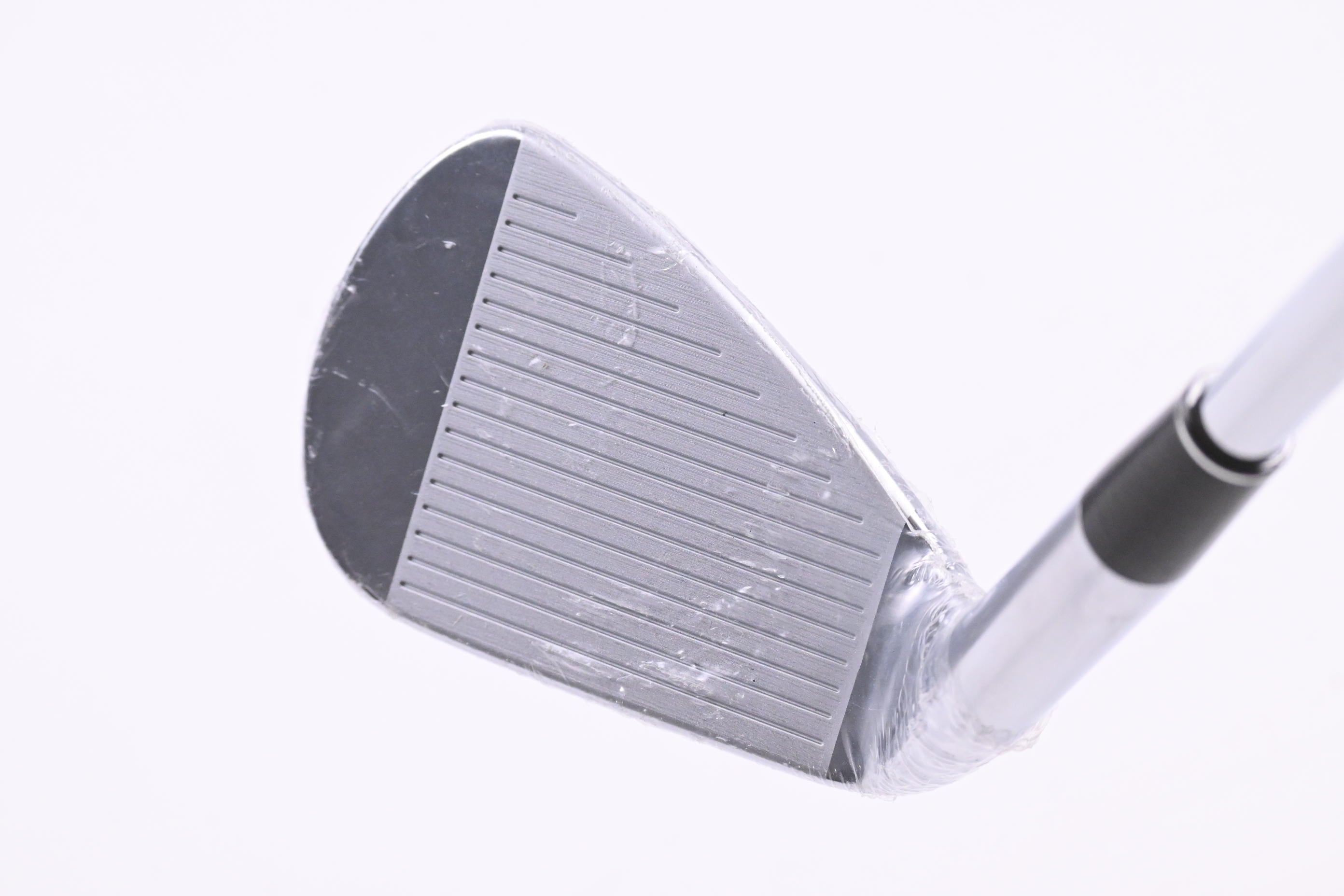 Srixon ZXi5 Pitching Wedge / 44 Degree / Regular Flex Dynamic Gold Mid 100 R300