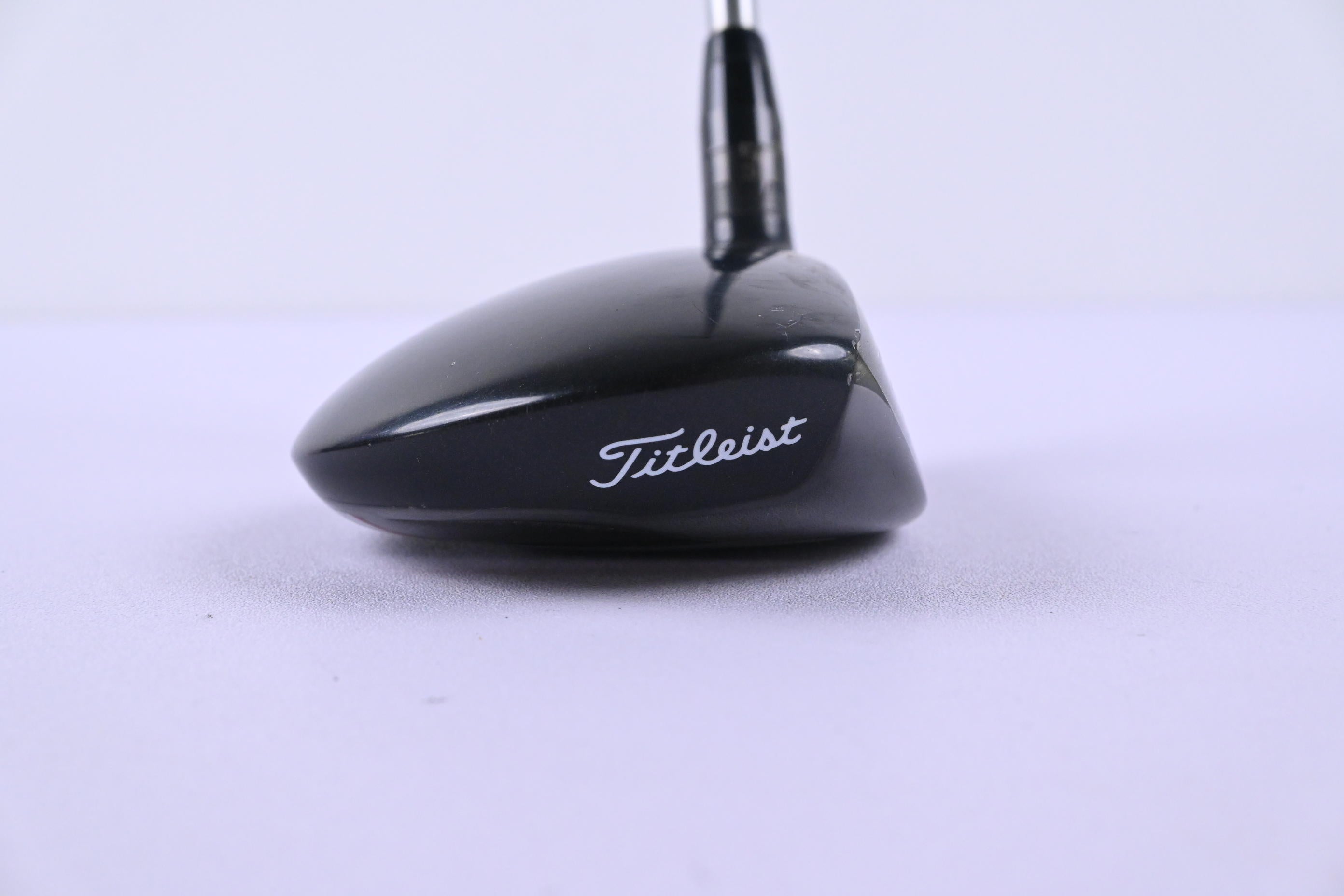 Titleist 913 F #5 Wood / 19 Degree / Regular Flex Diamana Red M+ 60 Shaft
