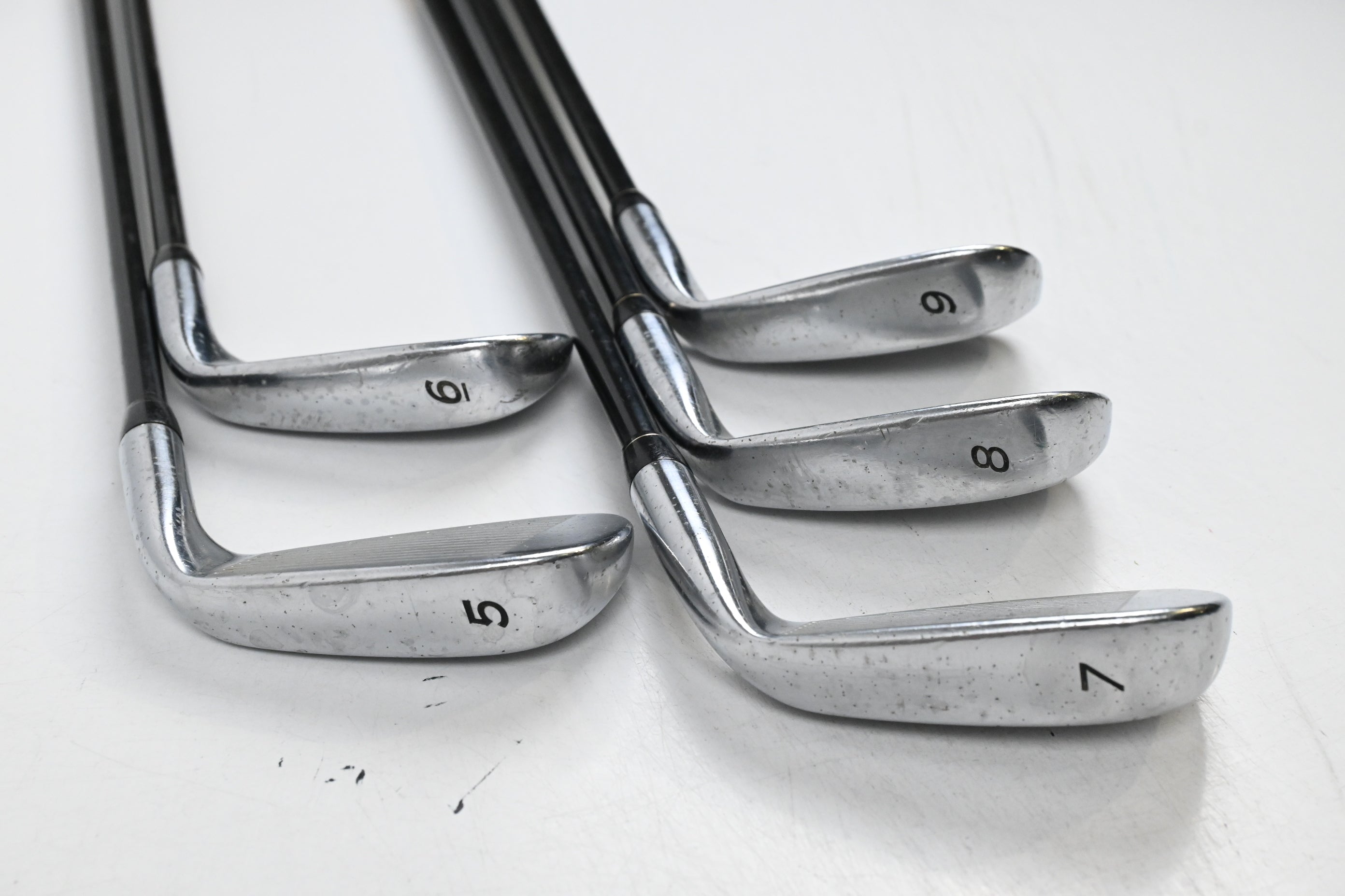 Left Hand Taylormade RAC LT Irons / 5-9i / Regular Flex Taylormade LT Shafts
