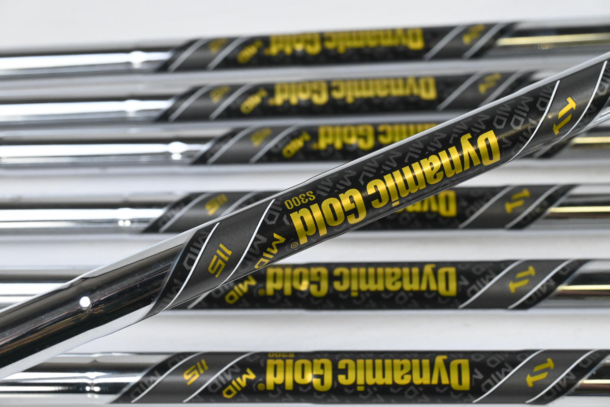 Srixon ZXi7 Irons / 4-PW / Stiff Flex Dynamic Gold MID 115 S300 Shafts