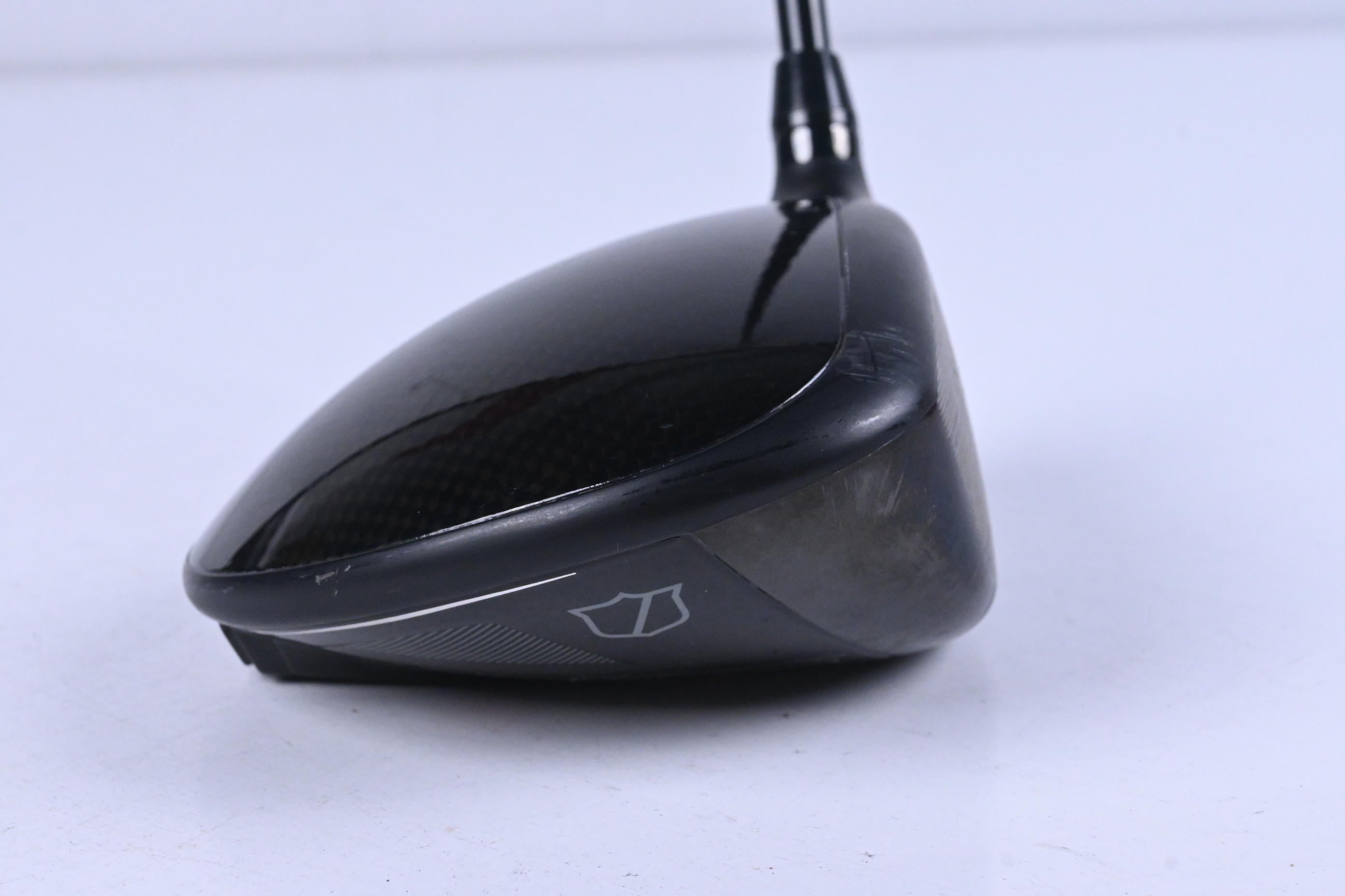 Wilson DYNAPWR 2025 Carbon Driver / 9 Degree / Regular Flex HZRDUS Smoke RDX