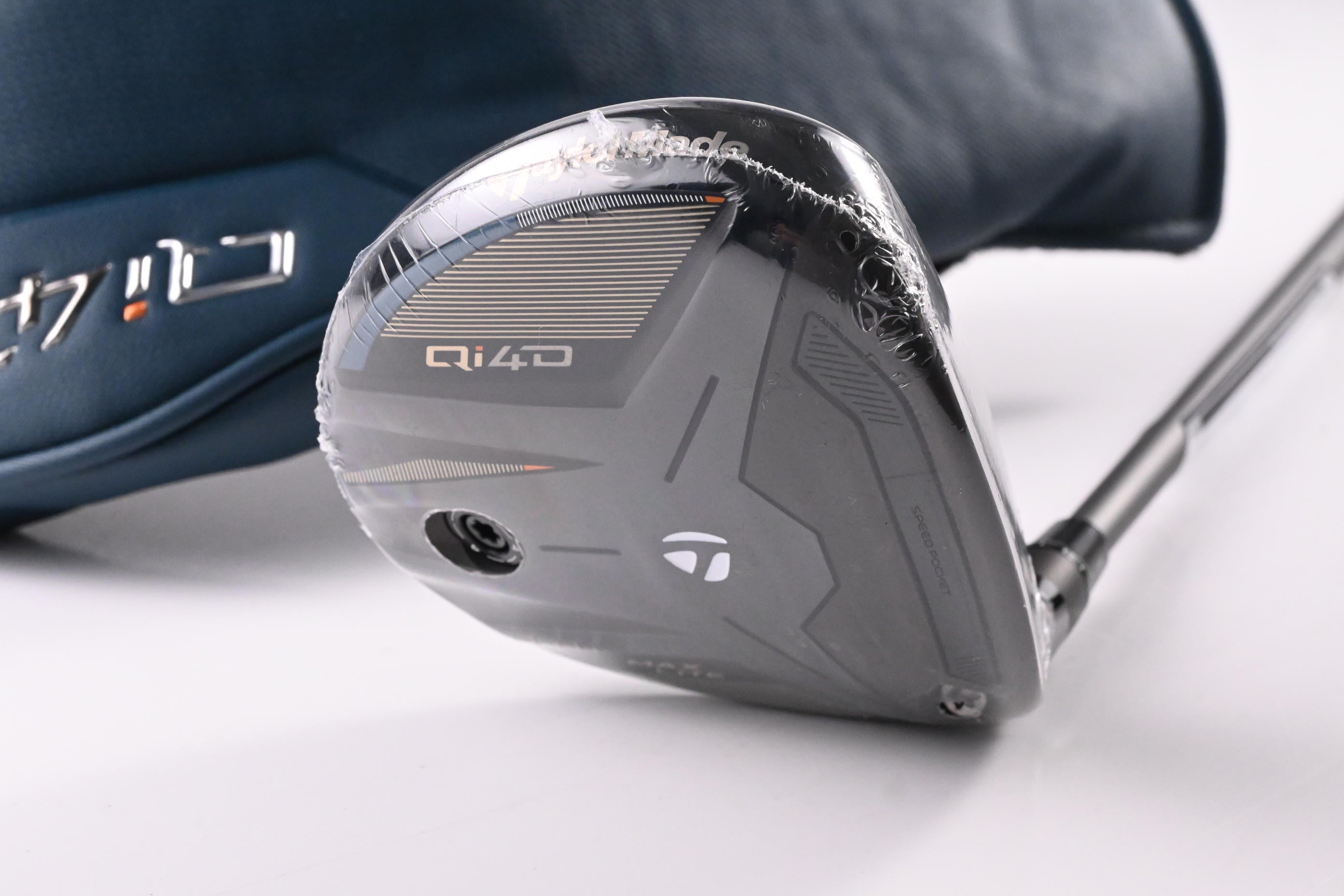 Taylormade Qi4D Max Lite #5 Wood / 18 Degree / Senior Flex Mitsubishi Reax 45