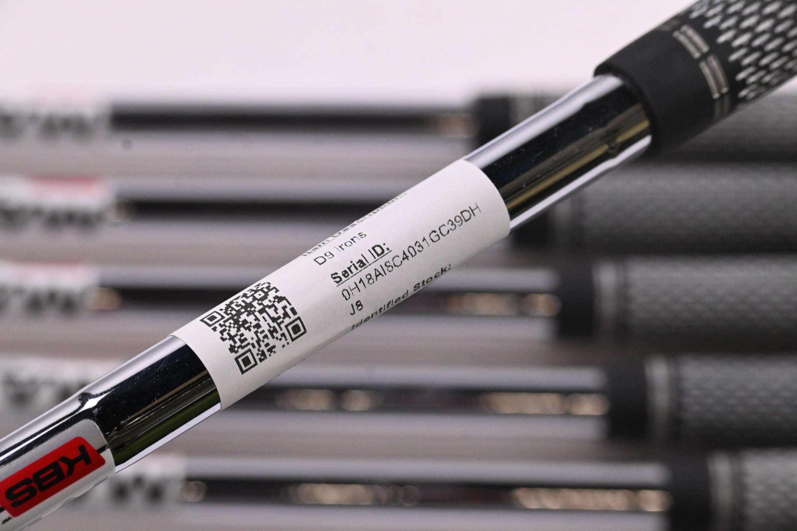 Wilson D9 Irons / 4-PW+GW / UniFlex KBS MAX UltraLite Shafts