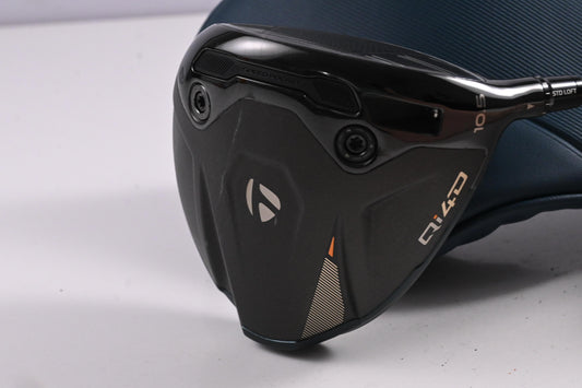 Taylormade Qi4D Driver / 10.5 Degree / Stiff Flex REAX Blue 60 Shaft