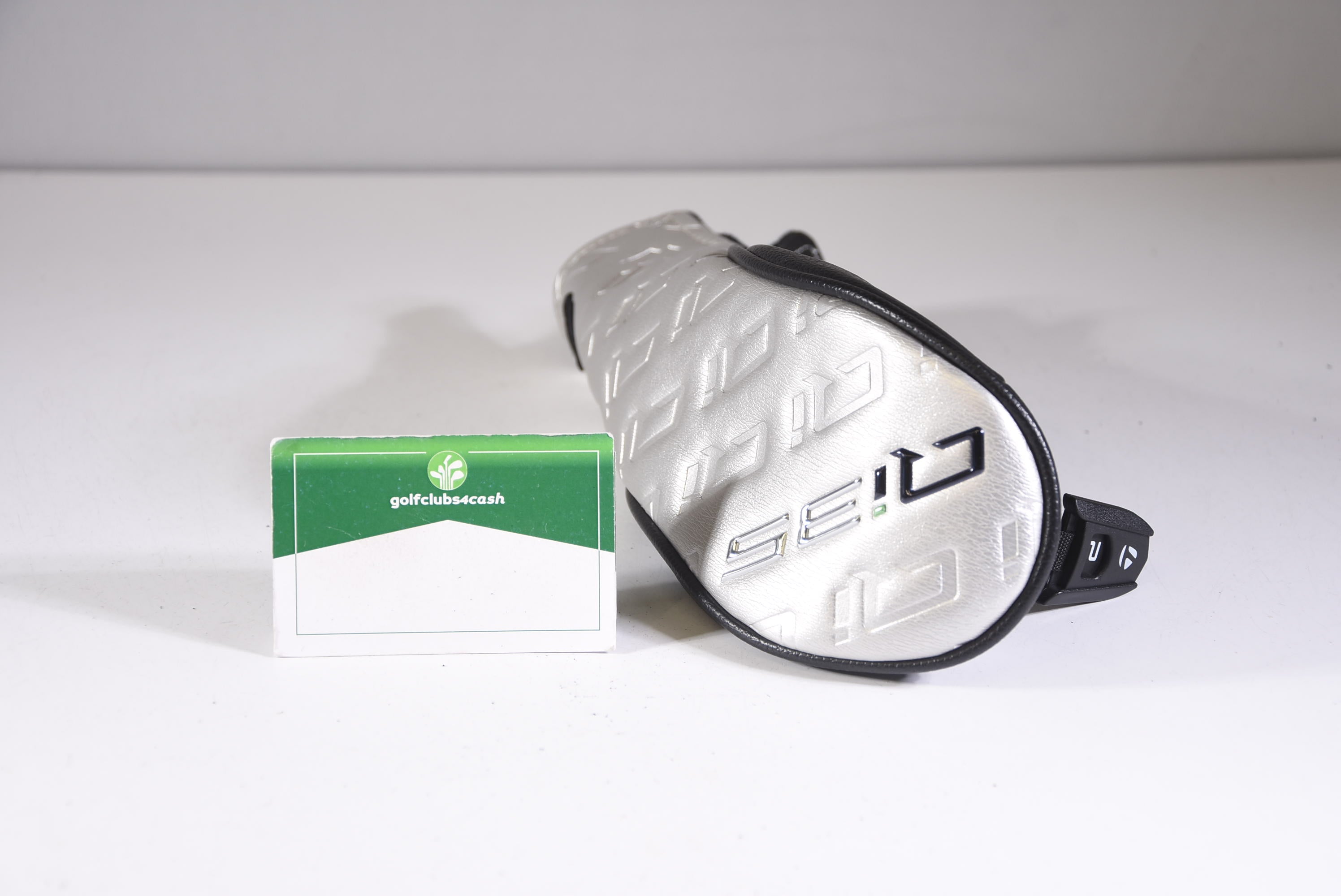 Taylormade Qi35 Max Lite #5 Hybrid / 27 Degree / Senior Flex Vanquish 5