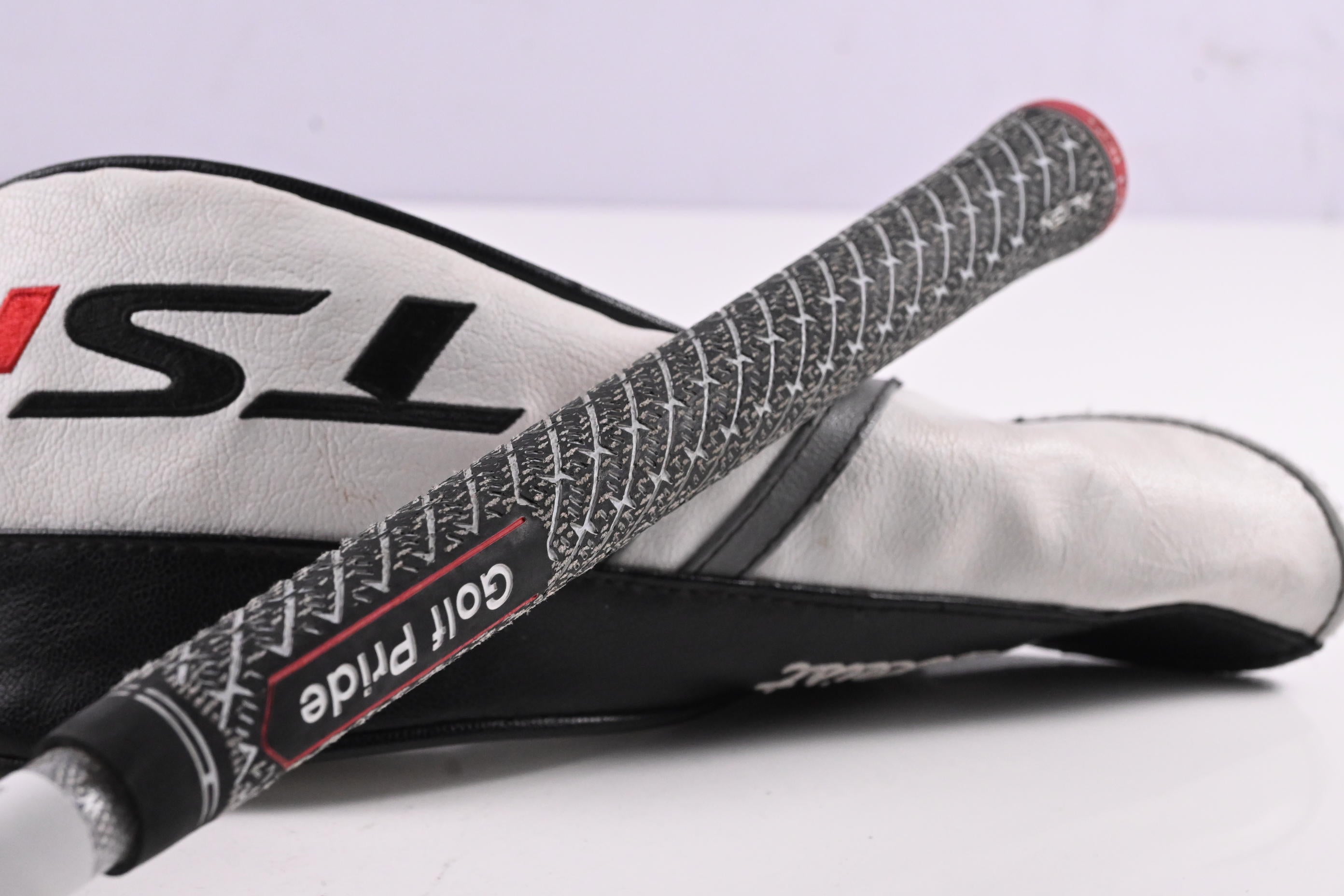 Titleist TSi2 #5 Wood / 18 Degree / Stiff Flex Tensei AV Raw Blue 65 Shaft