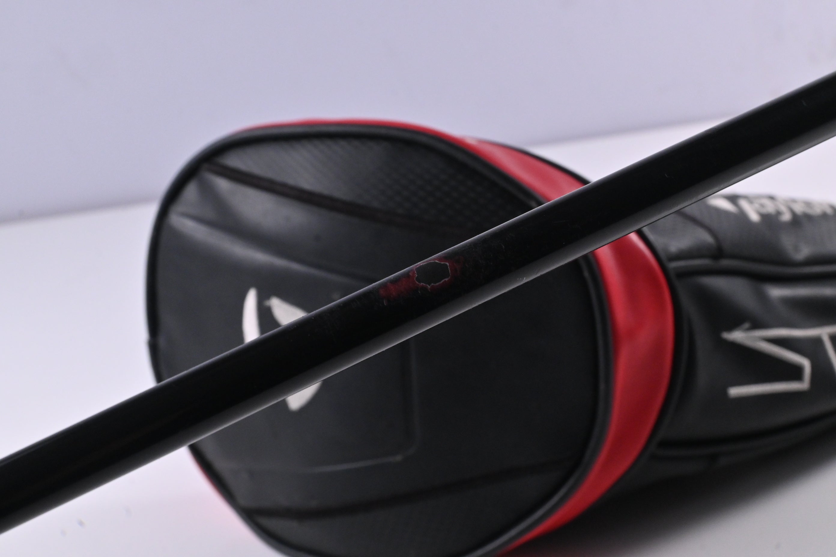 Taylormade Stealth Driver / 9 Degree / Regular Flex HZRDUS Smoke Red RDX 60
