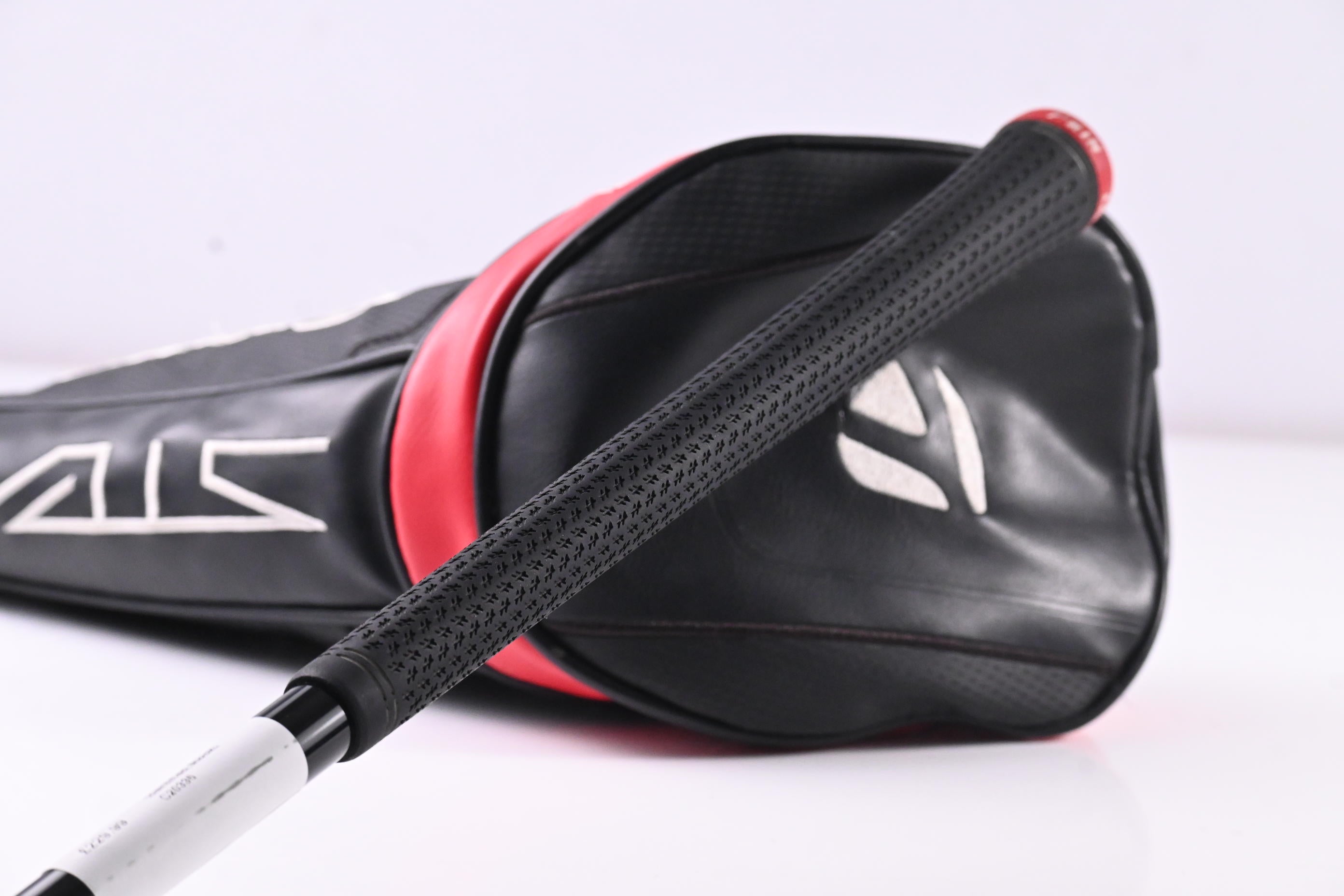 Taylormade Stealth Driver / 9 Degree / Stiff Flex Ventus Red 5 Shaft