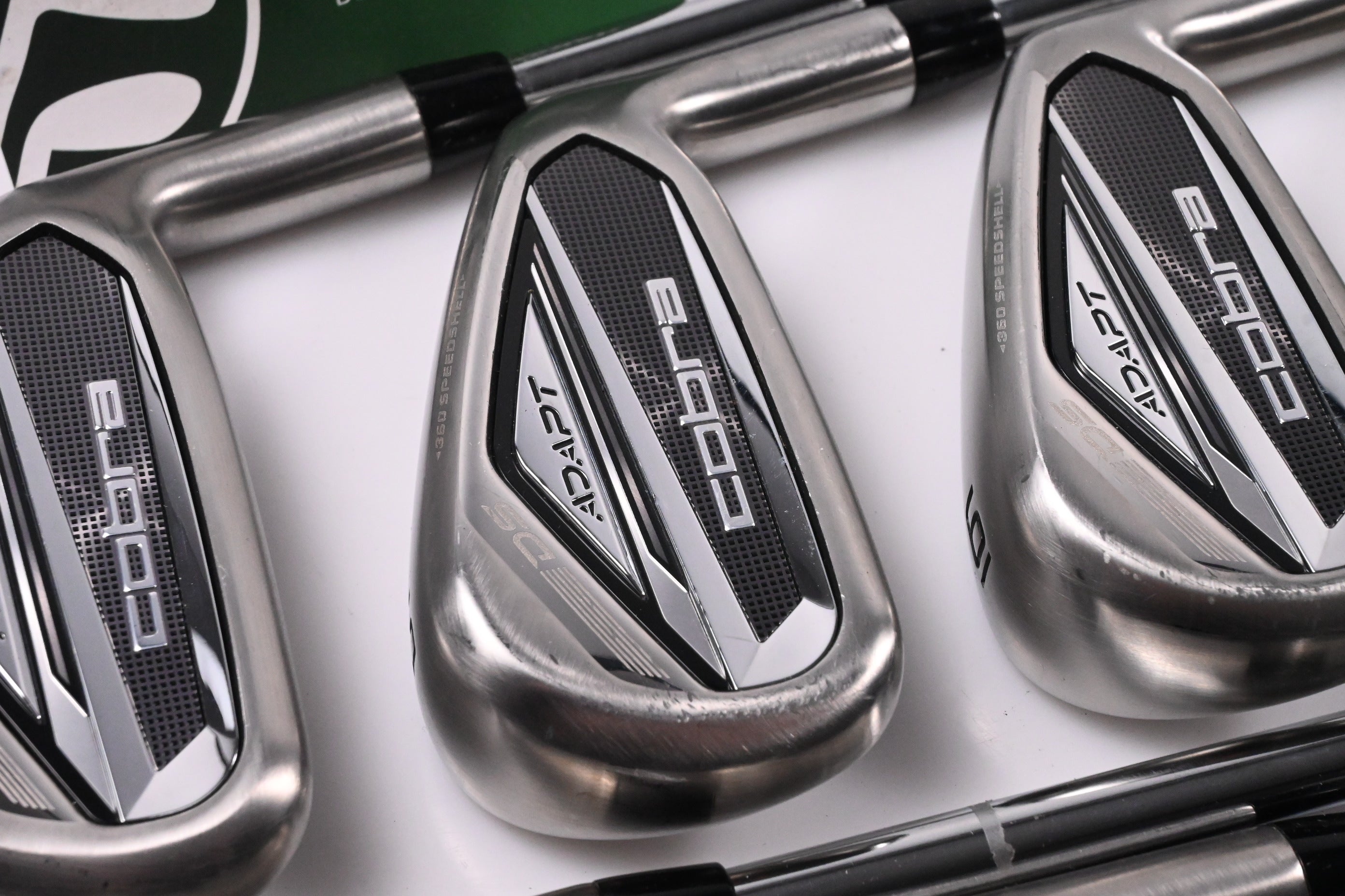 Cobra DS-Adapt Irons / 4-PW+GW / Regular Flex KBS Tour Lite Shafts