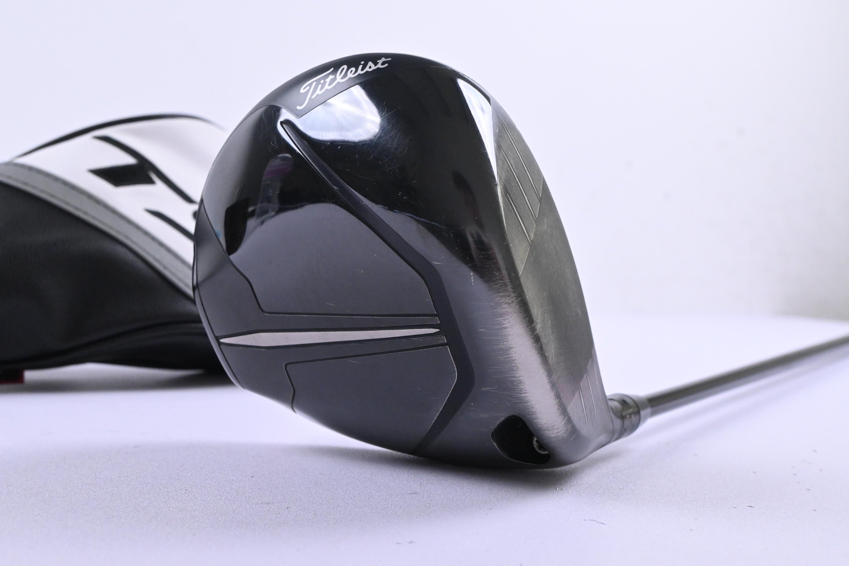 Titleist TSR2 Driver / 10 Degree / Regular Flex Tensei AV Blue 55 Shaft