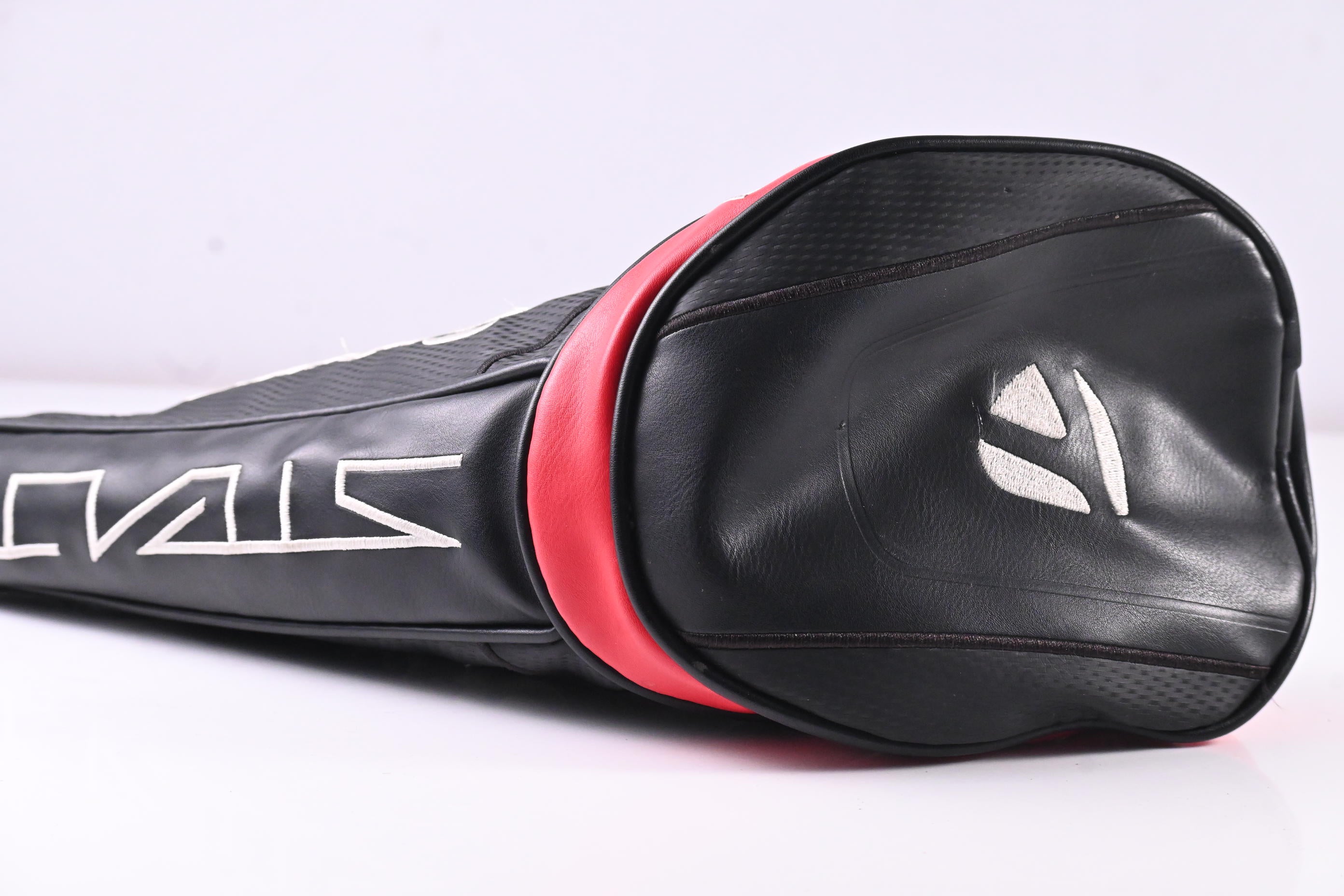 Taylormade Stealth Driver / 9 Degree / Stiff Flex Ventus Red 5 Shaft