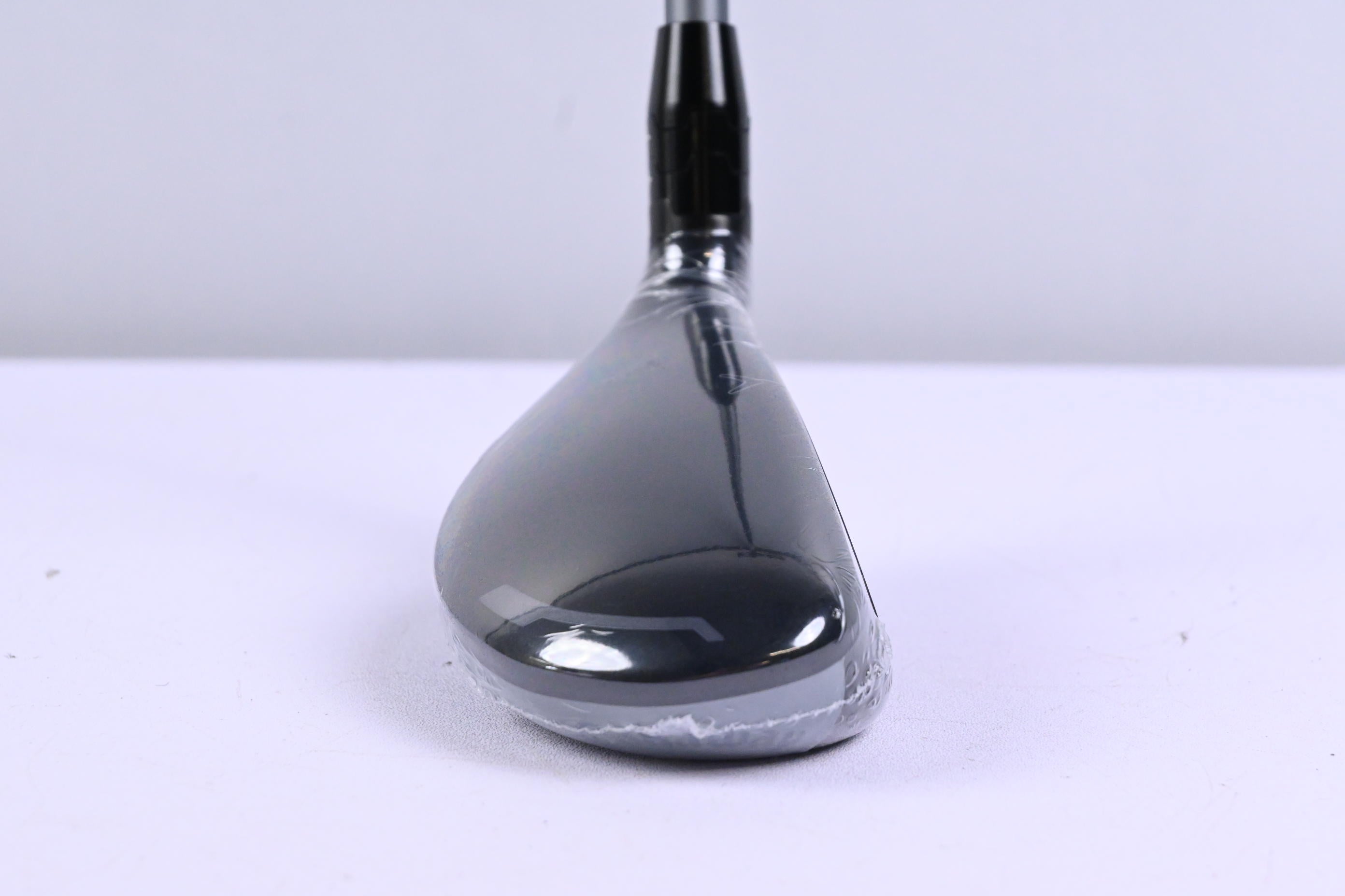 Callaway Quantum Max #5 Hybrid / 24 Degree / Regular Flex Denali Frost Silver 60