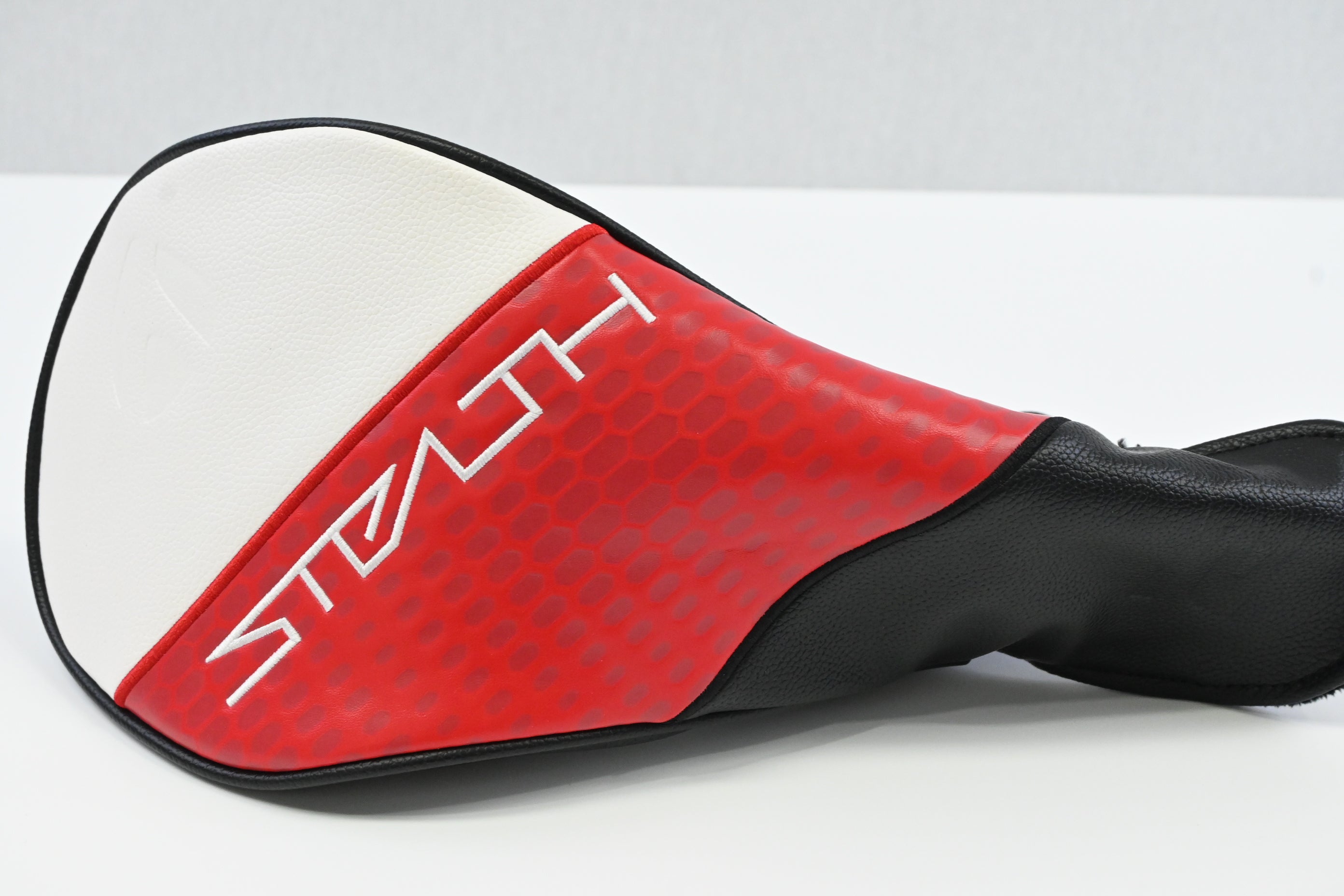Taylormade Stealth 2 Plus Driver / 10.5 Degree / Regular Flex Ventus TR Red 5