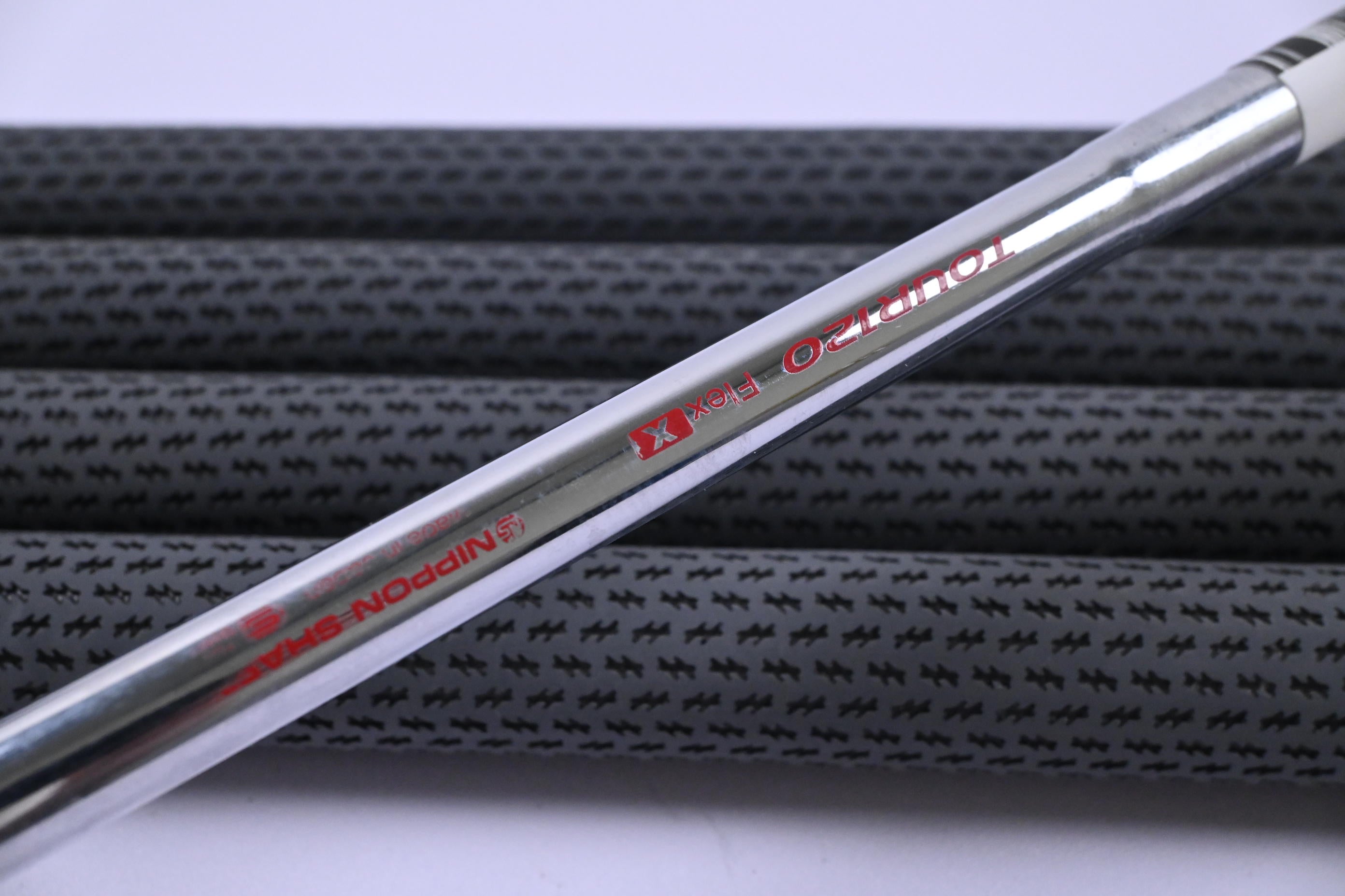 Titleist T100 2021 Irons / 5-9i / X-Flex N.S.PRO Modus3 Shafts