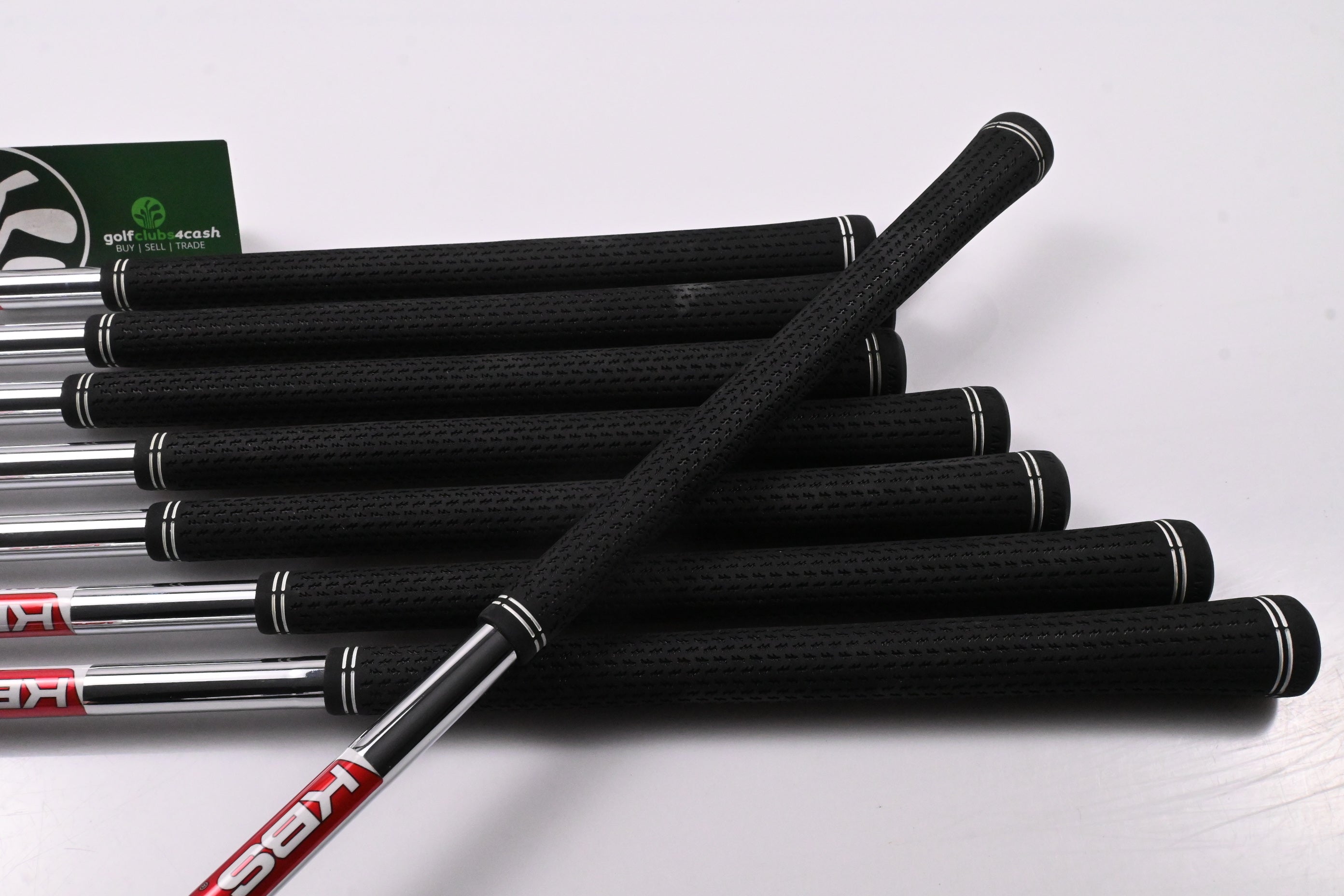 Cobra DS-Adapt Irons / 4-PW+GW / Regular Flex KBS Tour Lite Shafts