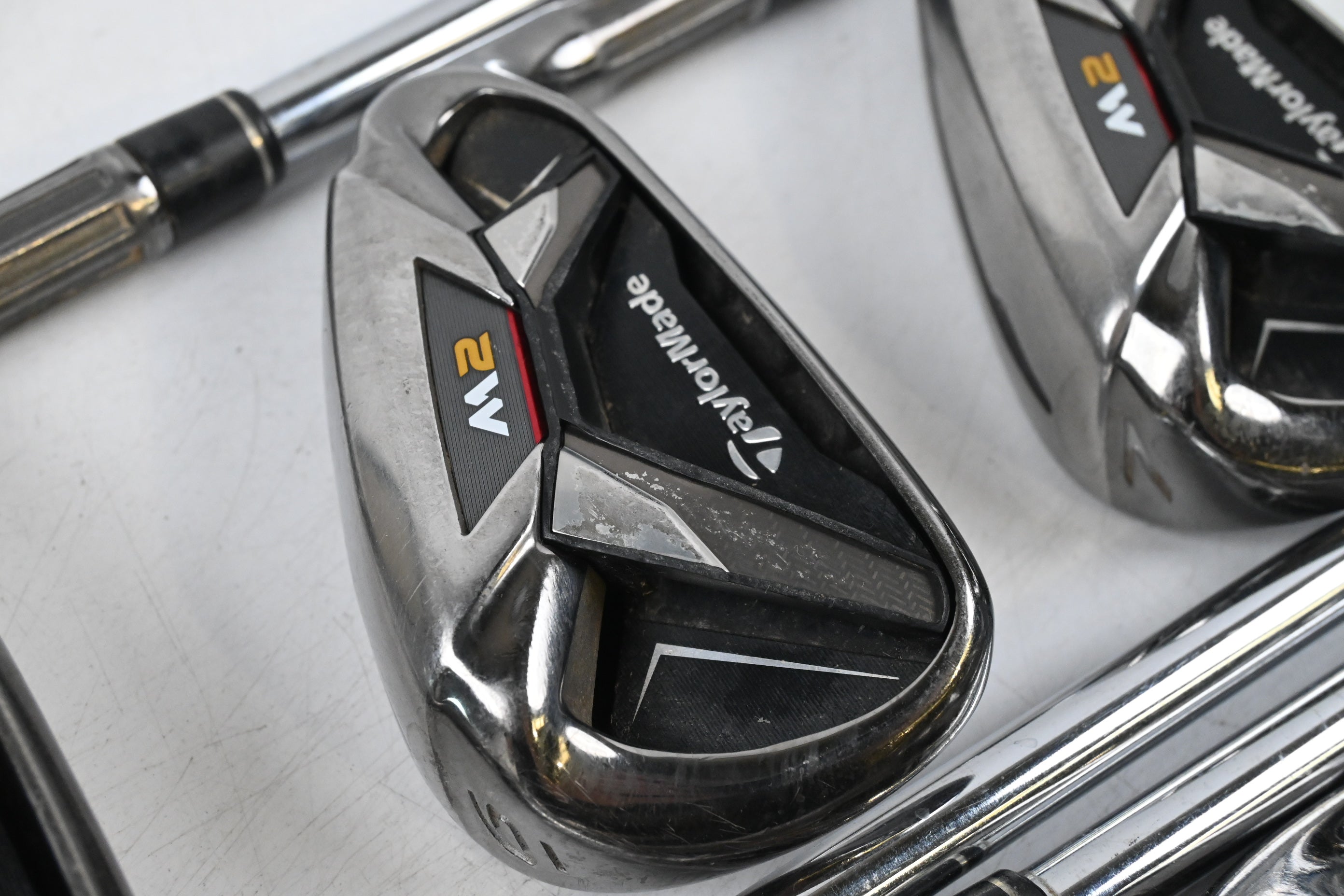 Taylormade M2 2016 Irons / 5-PW+SW / Regular Flex REAX 88 Shafts