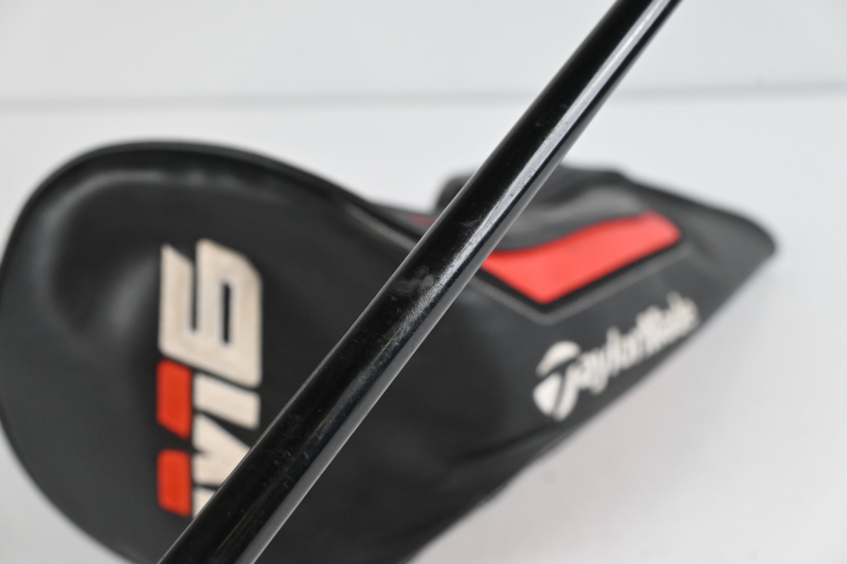 Taylormade M6 D-Type Driver / 9 Degree / Stiff Flex Fujikura Atmos Black 6