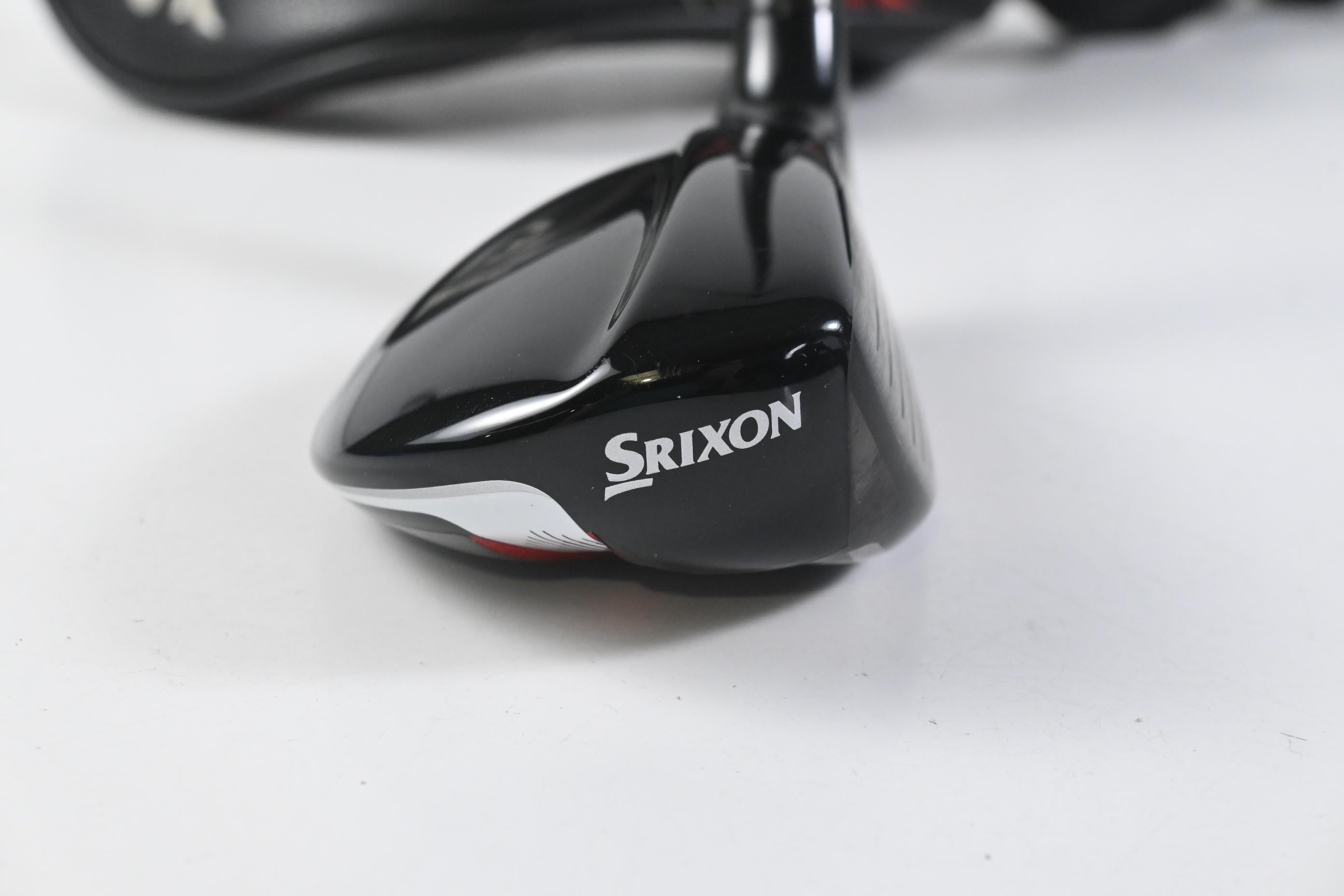 Srixon ZX #3 Hybrid / 19 Degree / Regular Flex Evenflow Riptide 80 Shaft