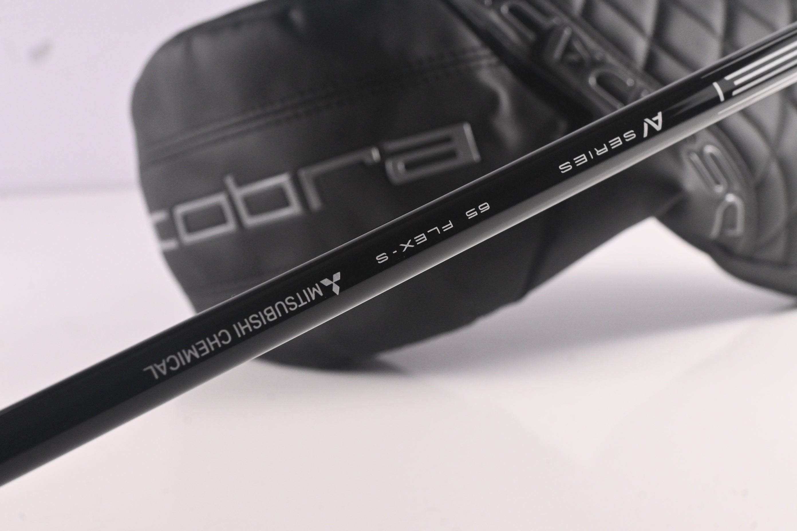Cobra DS-Adapt LS Driver / 9 Degree / Stiff Flex Tensei AV Blue 65 Shaft