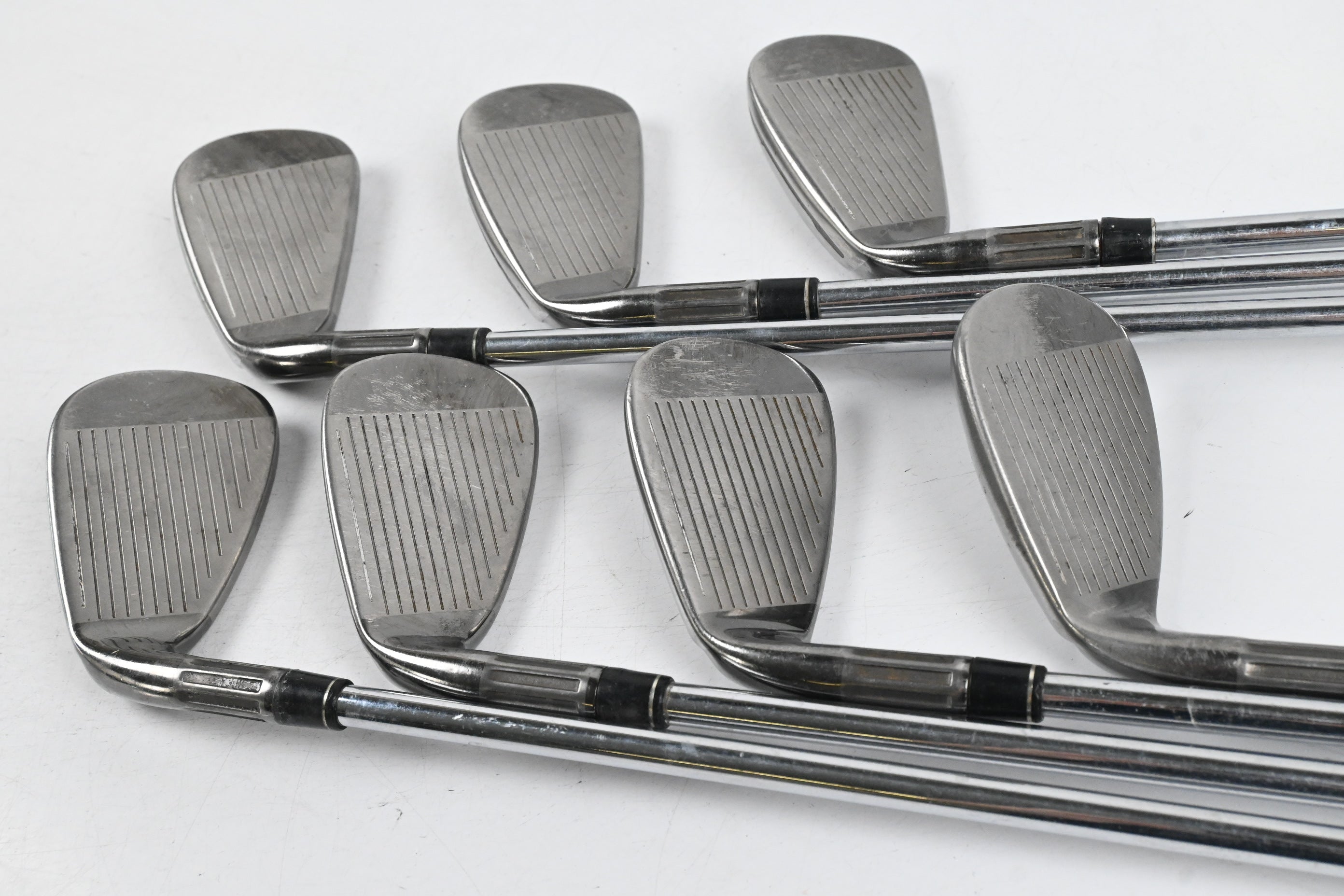 Taylormade M2 2016 Irons / 5-PW+SW / Regular Flex REAX 88 Shafts