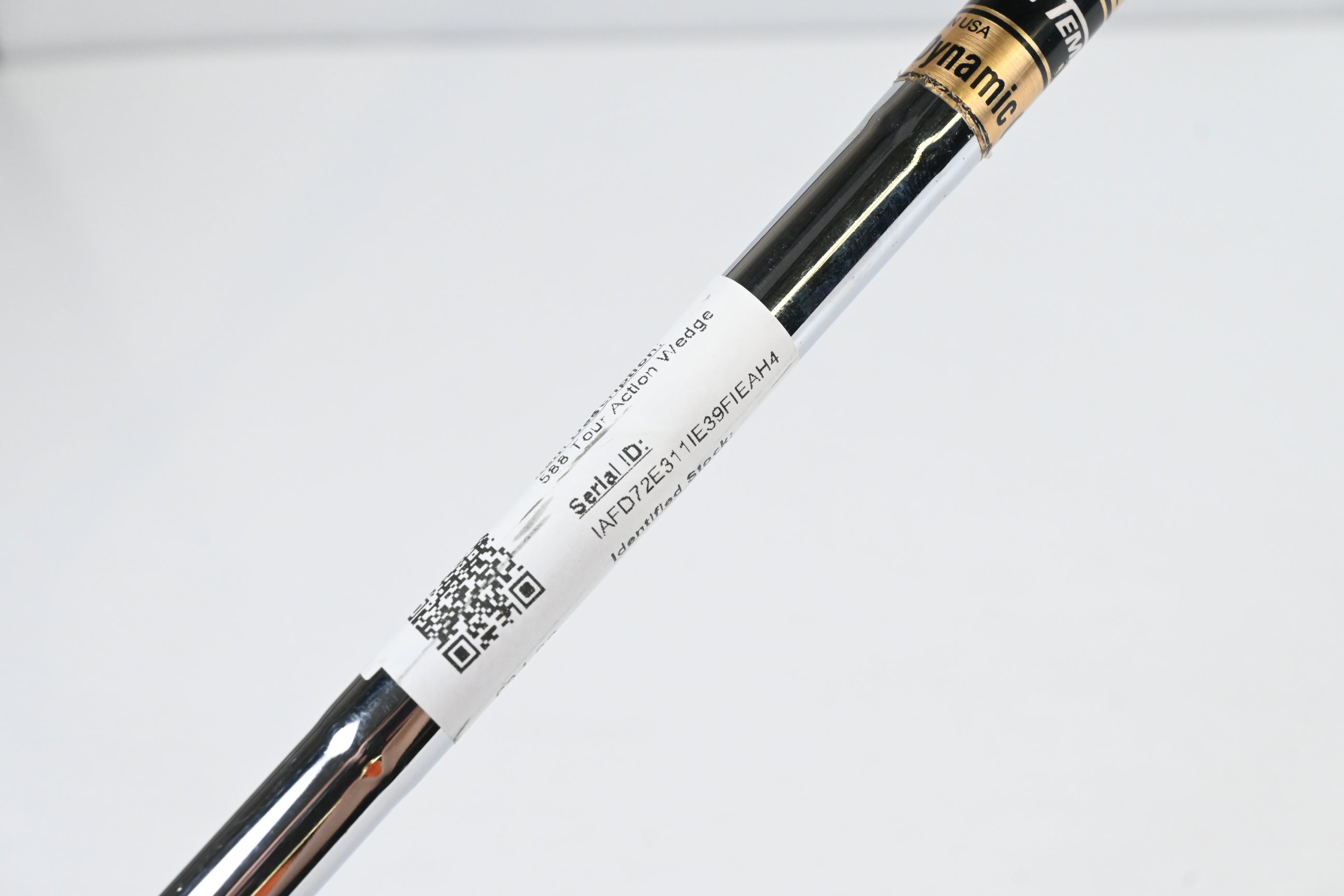 Cleveland 588 Tour Action Lob Wedge / 60 Degree / Stiff Flex Dynamic Gold Shaft