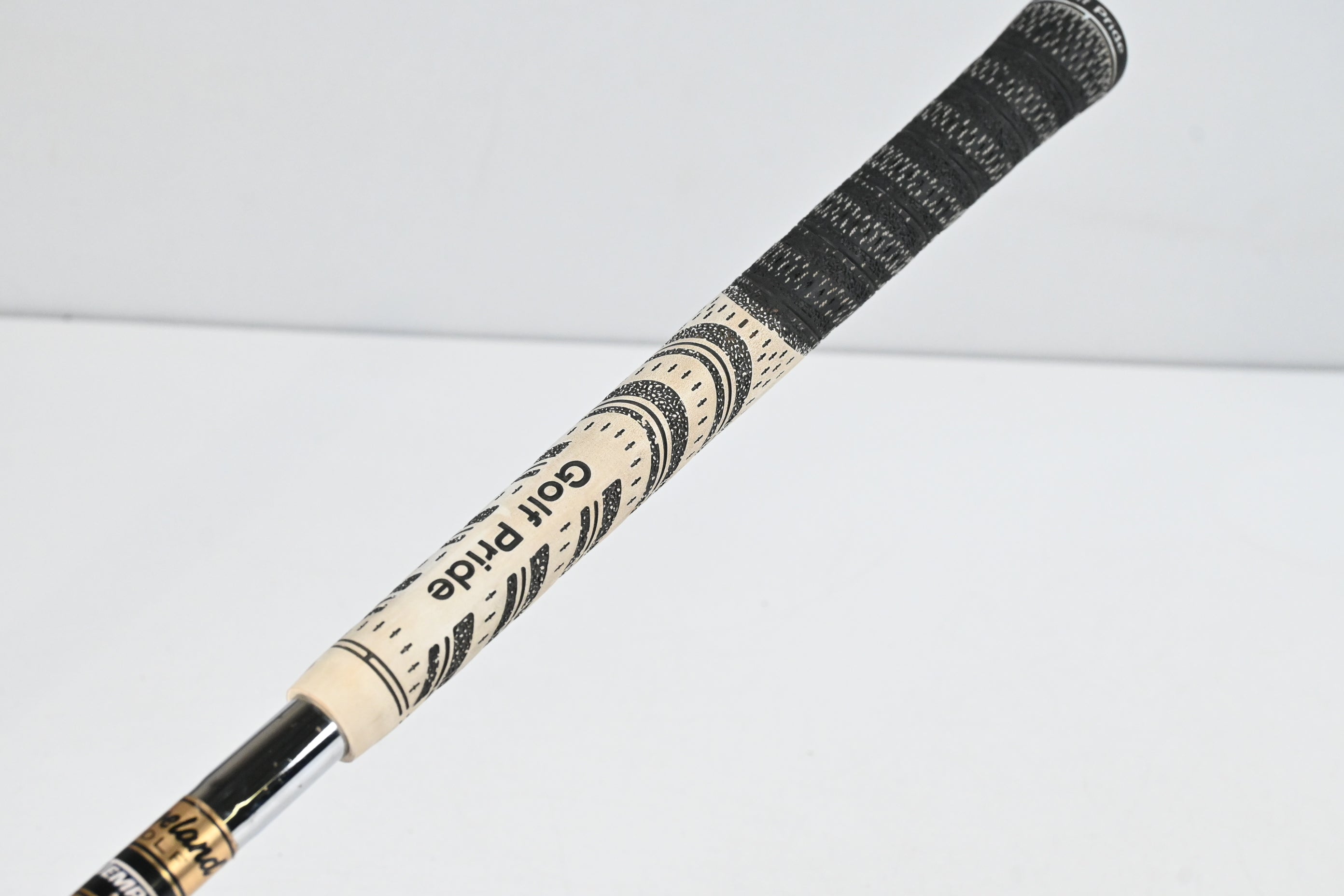 Cleveland 588 Tour Action Lob Wedge / 60 Degree / Stiff Flex Dynamic Gold Shaft