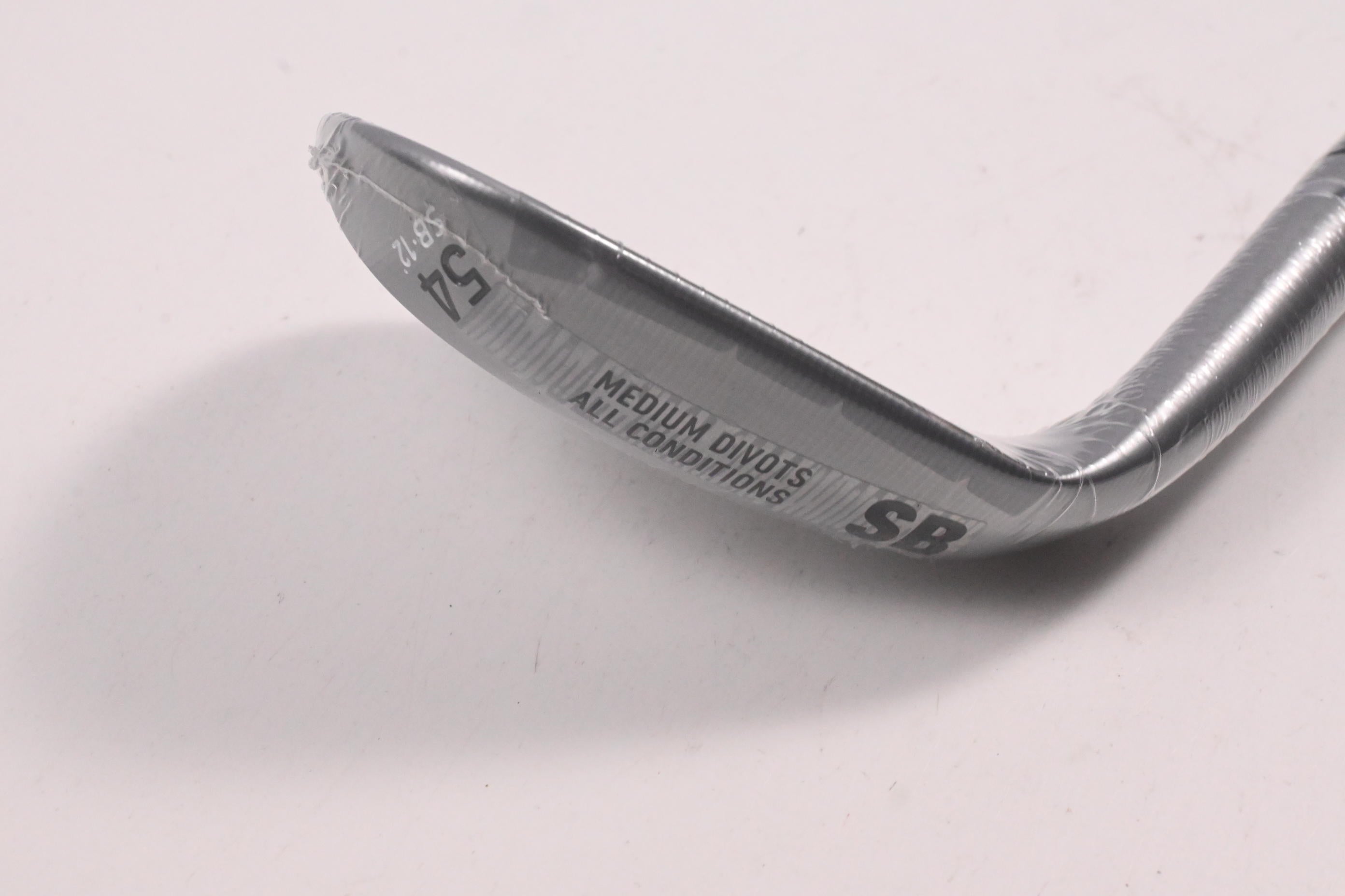 Taylormade Milled Grind 5 Sand Wedge / 54 Degree / Wedge Flex Dynamic Gold 115