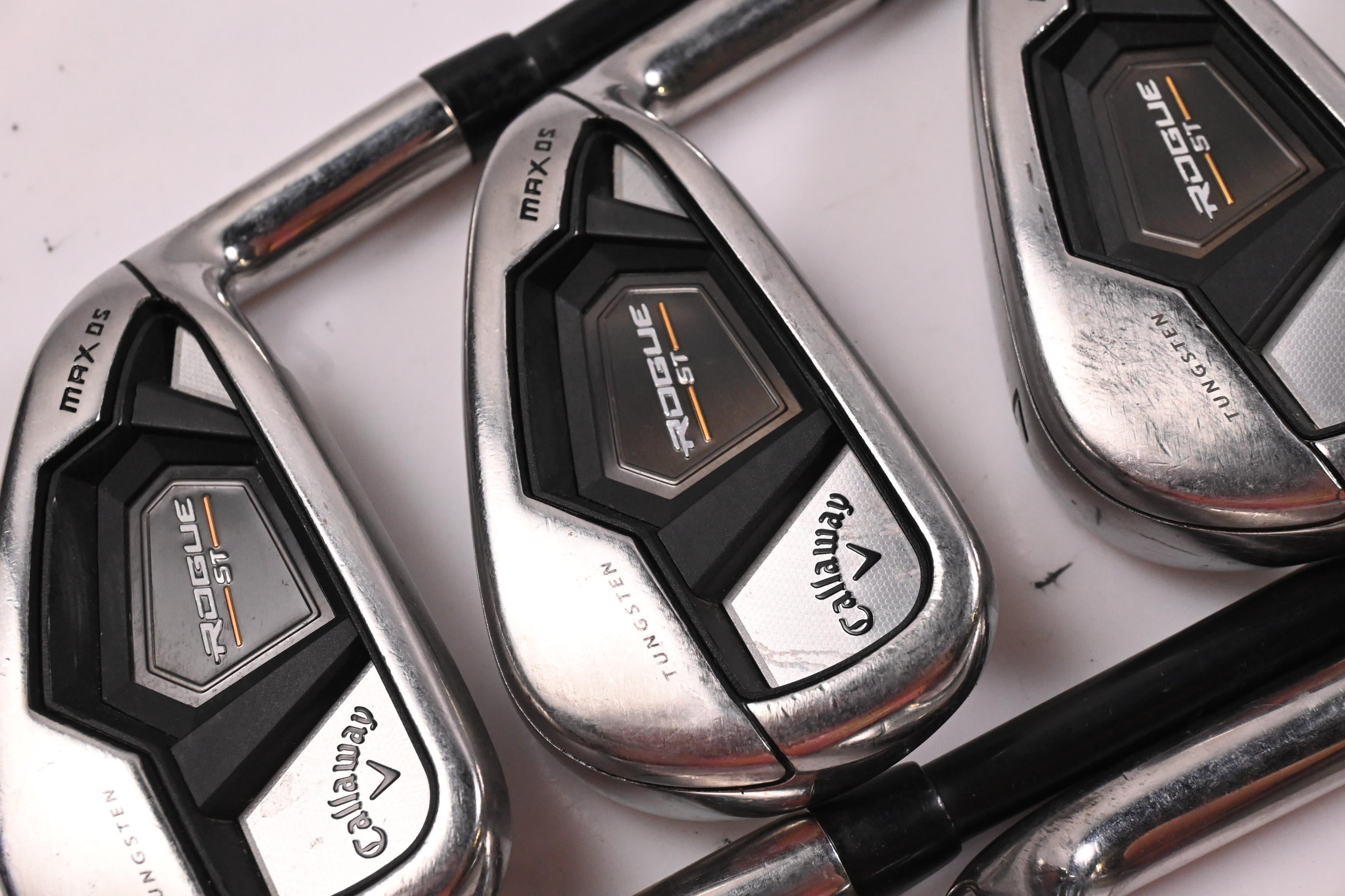 Callaway Rogue ST Max OS Irons / 5-PW+GW+SW / Regular Flex Cypher 60 Shafts