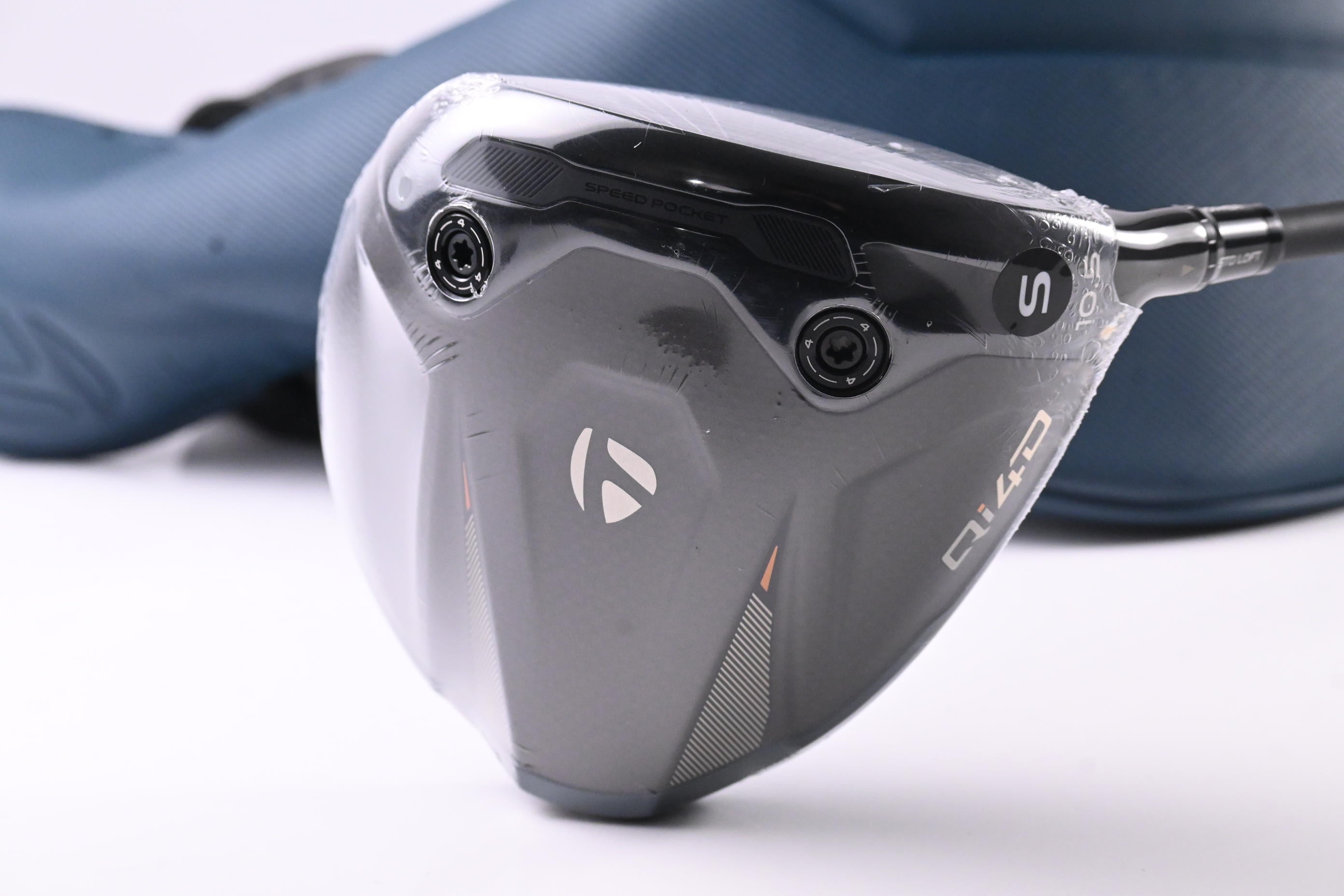 Taylormade Qi4D Driver / 10.5 Degree / Stiff Flex Reax Blue 50 Shaft