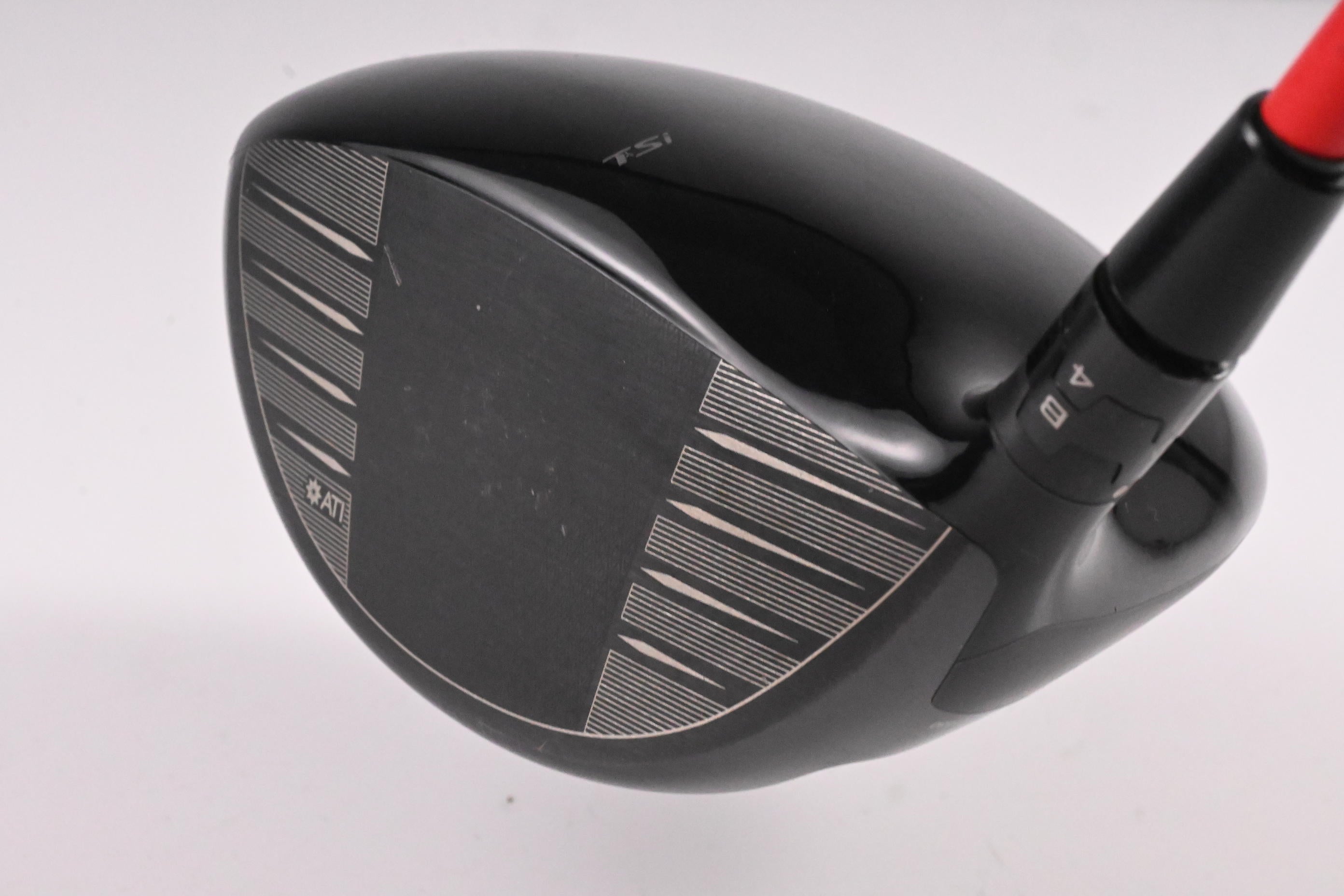 Titleist TSi2 Driver / 9 Degree / Regular Flex Proforce V2 5 Shaft