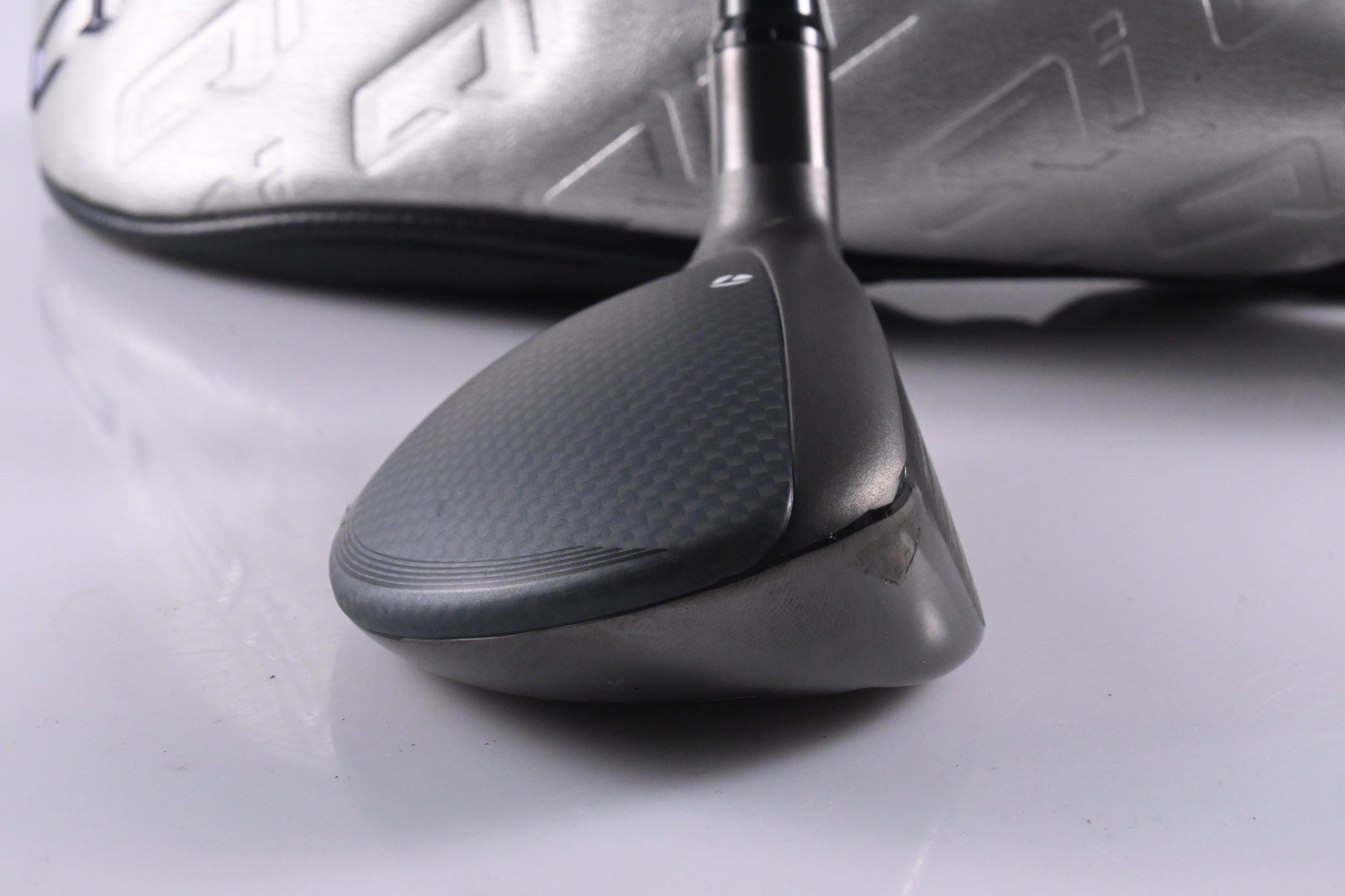 Taylormade Qi35 #4 Hybrid / 22 Degree / Stiff Flex Fujikura Ventus Blue '25 7