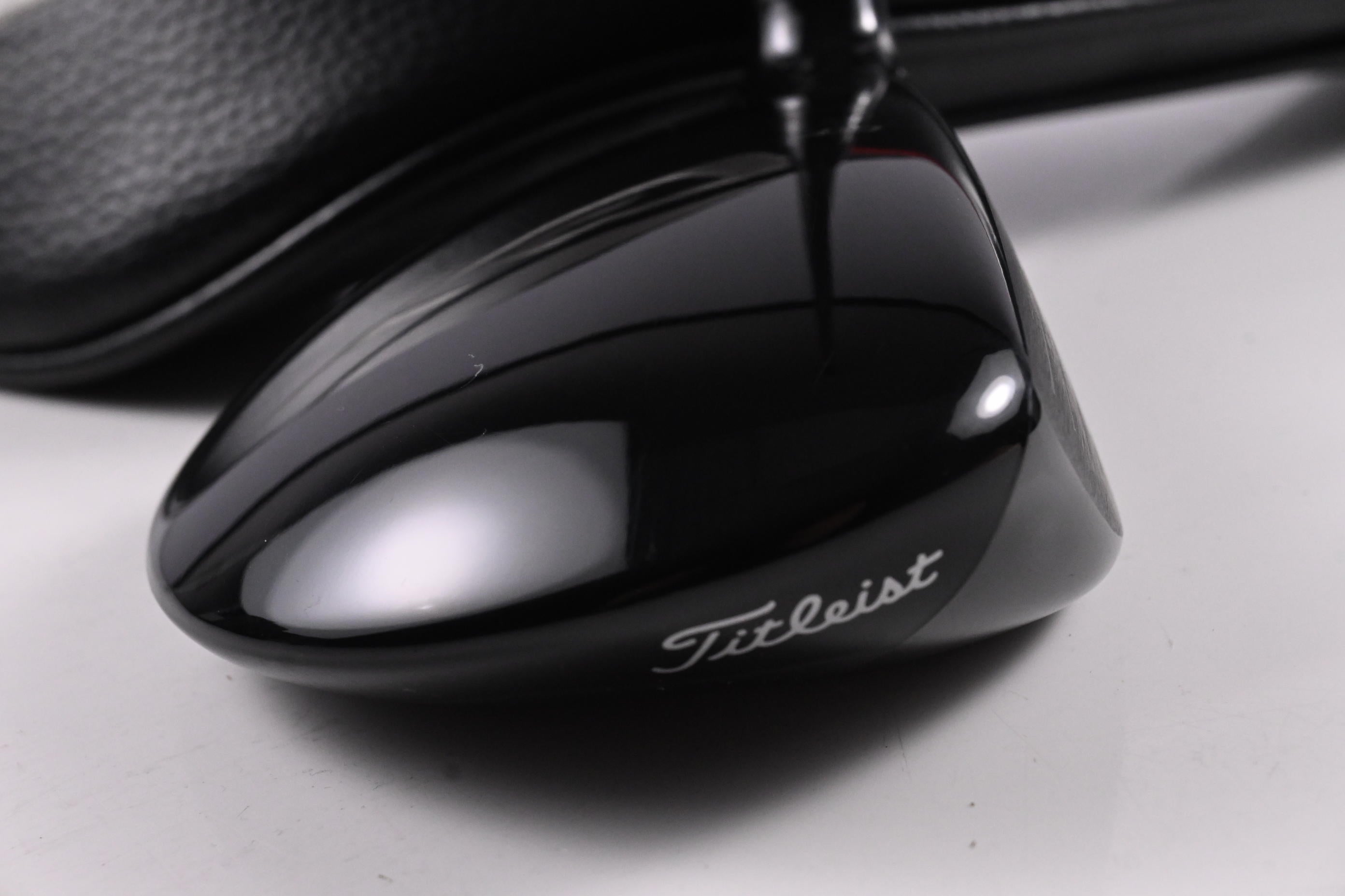 Titleist GT2 #3 Wood / 16.5 Degree / Stiff Flex HZRDUS Gen5 Black 70 Shaft