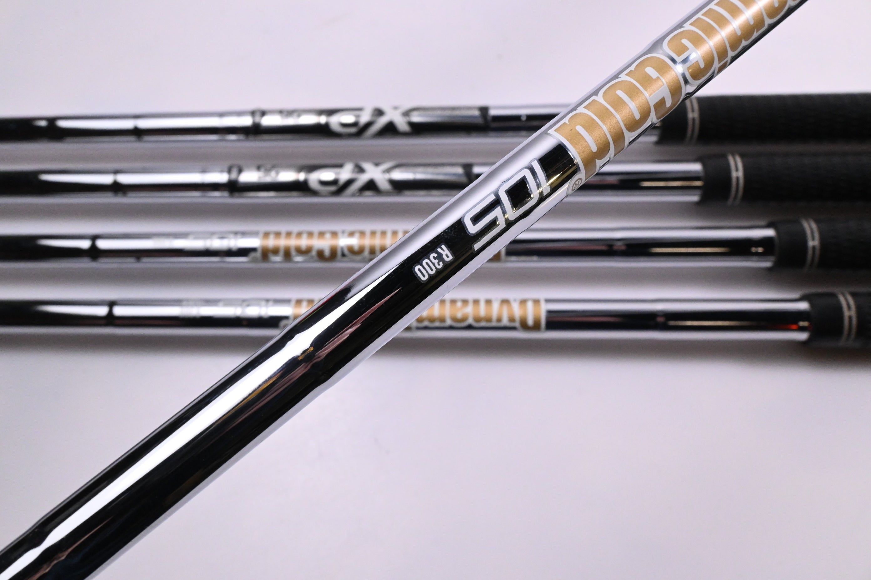 Ping G400 Irons / 6-PW / Green Dot / Regular Flex Dynamic Gold 105 R300 Shafts