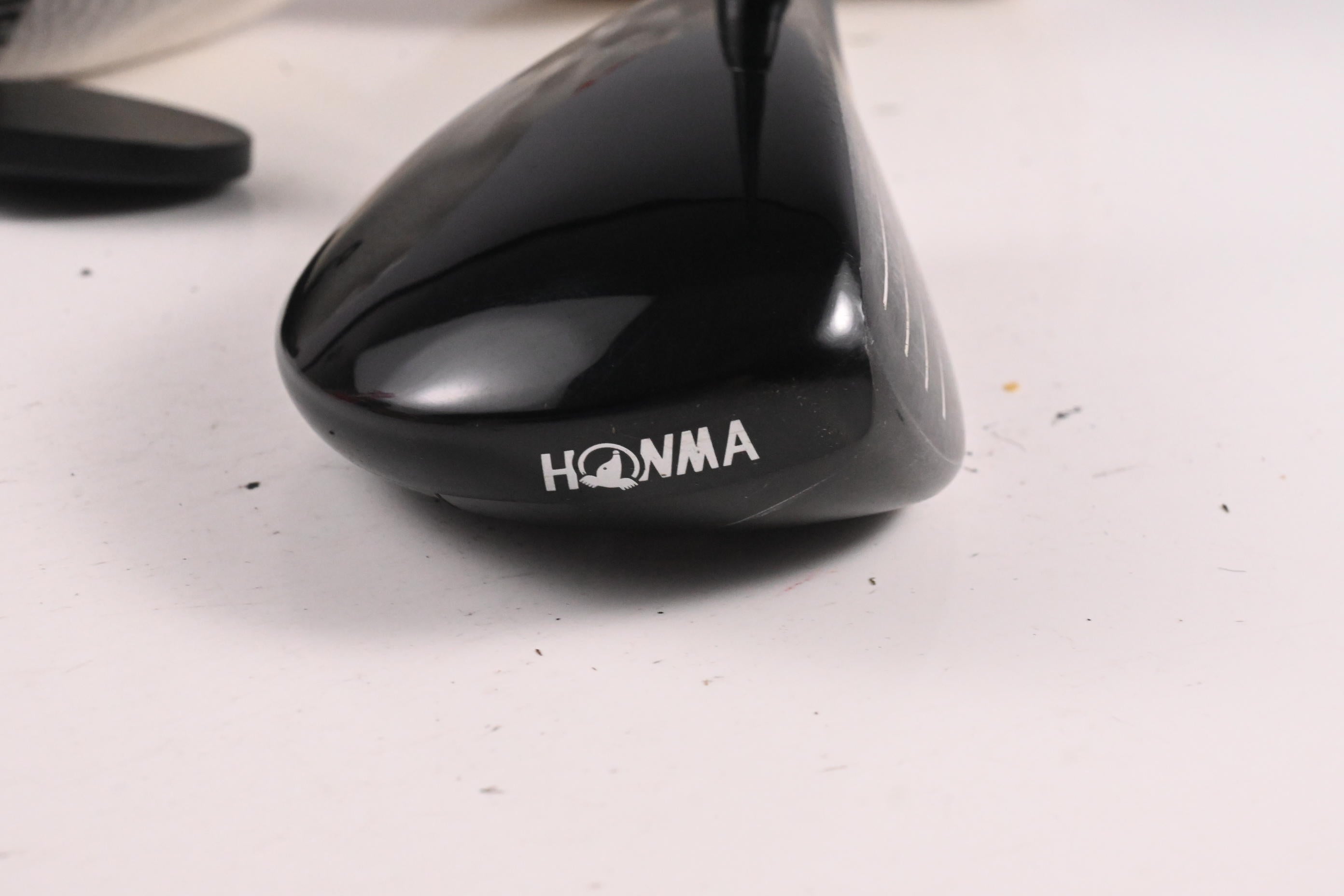 Honma TW 757 #5 Hybrid / 24 Degree / Regular Flex Honma Vizard 50 Shaft