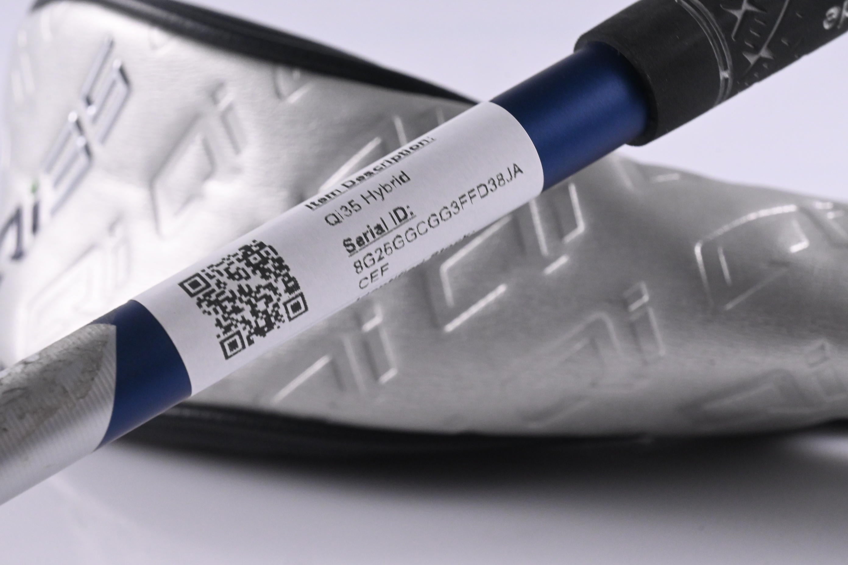 Taylormade Qi35 #4 Hybrid / 22 Degree / Stiff Flex Fujikura Ventus Blue '25 7