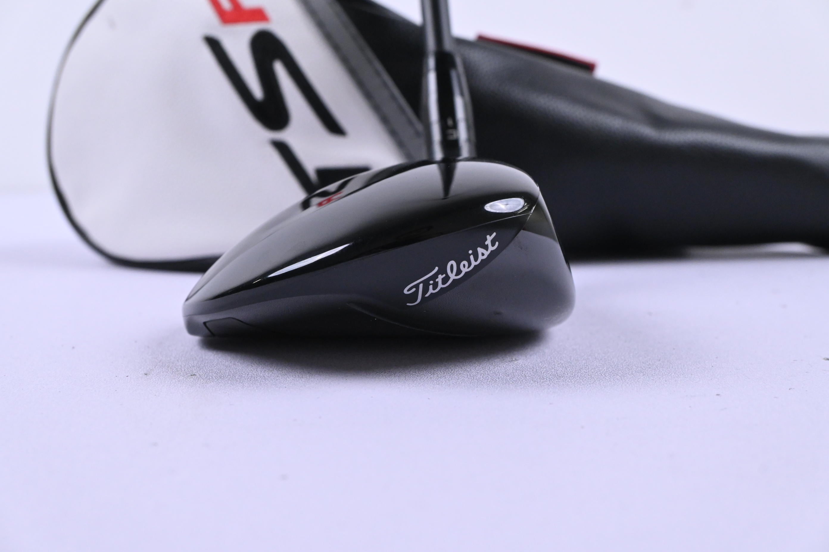 Titleist TSR2 #5 Wood / 18 Degree / Senior Flex Project X Hzrdus CB Red 60
