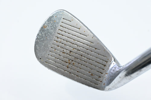 Mizuno MP-30 #8 Iron / Regular Flex Dynamic Gold R300 Shaft