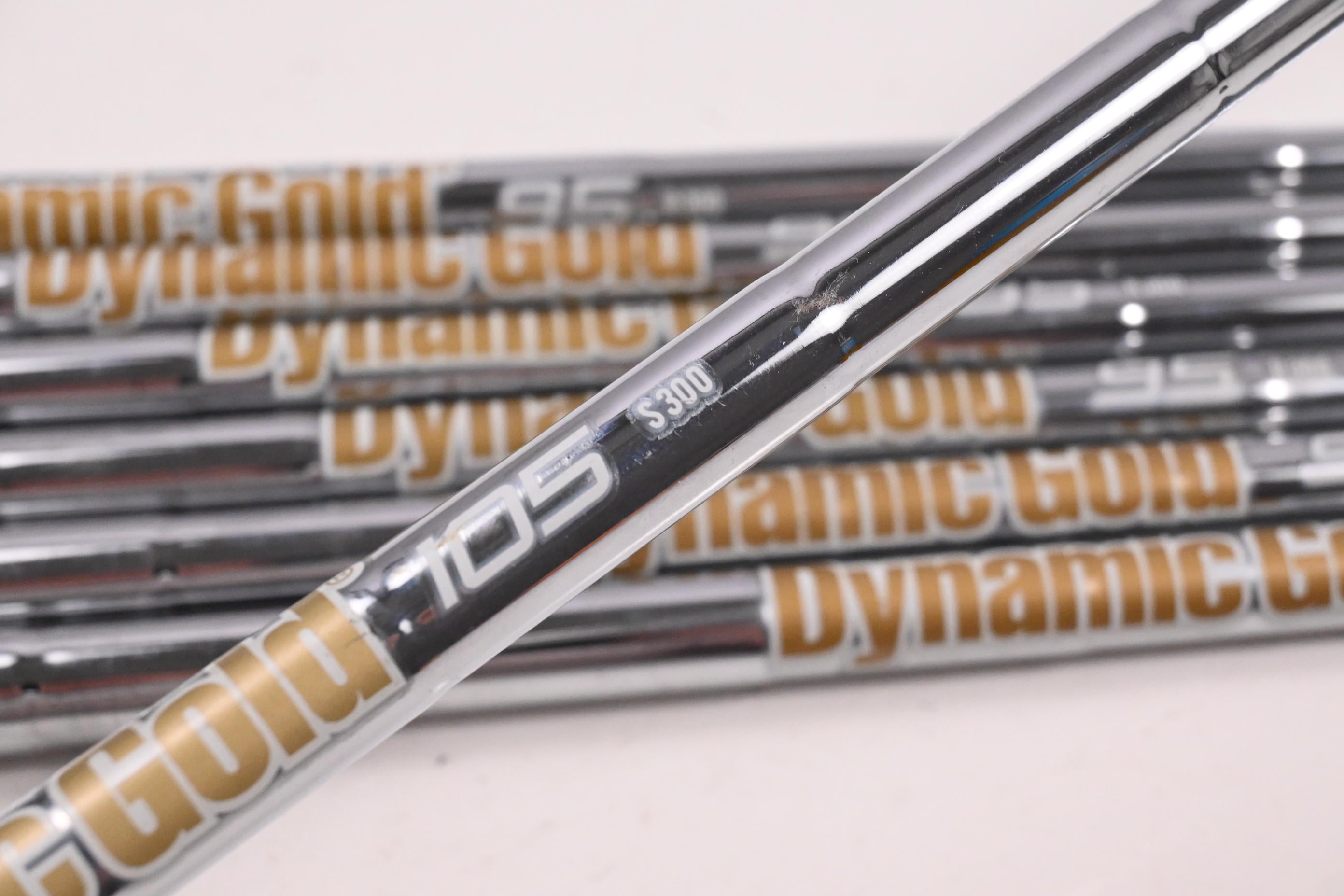 Dynamic Gold 105 S300 Iron Shafts / Stiff Flex / Set of 7 / .355" Taper Tips
