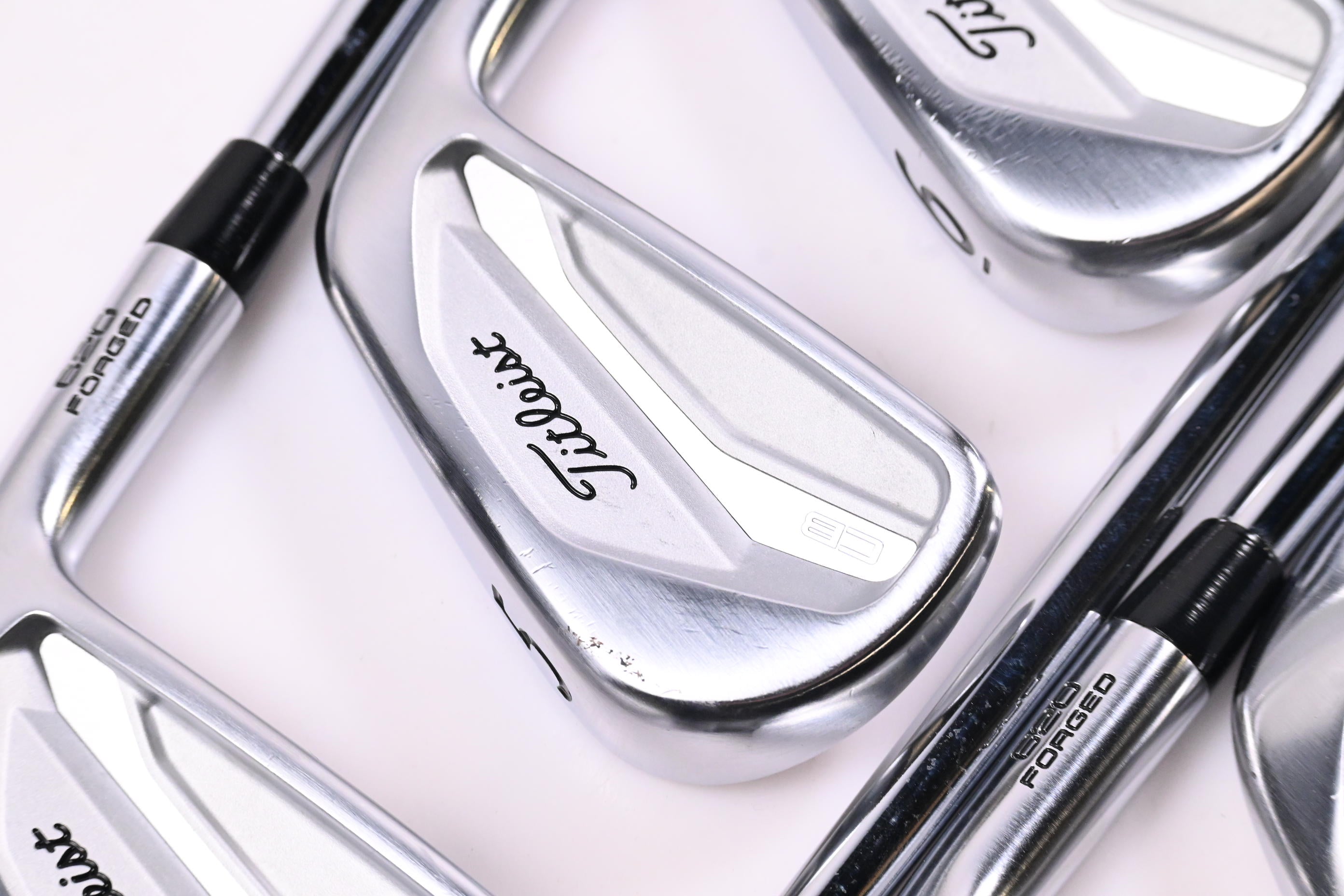 Titleist CB 620 Irons / 4-PW / Stiff Flex Project X LZ 120 Shafts