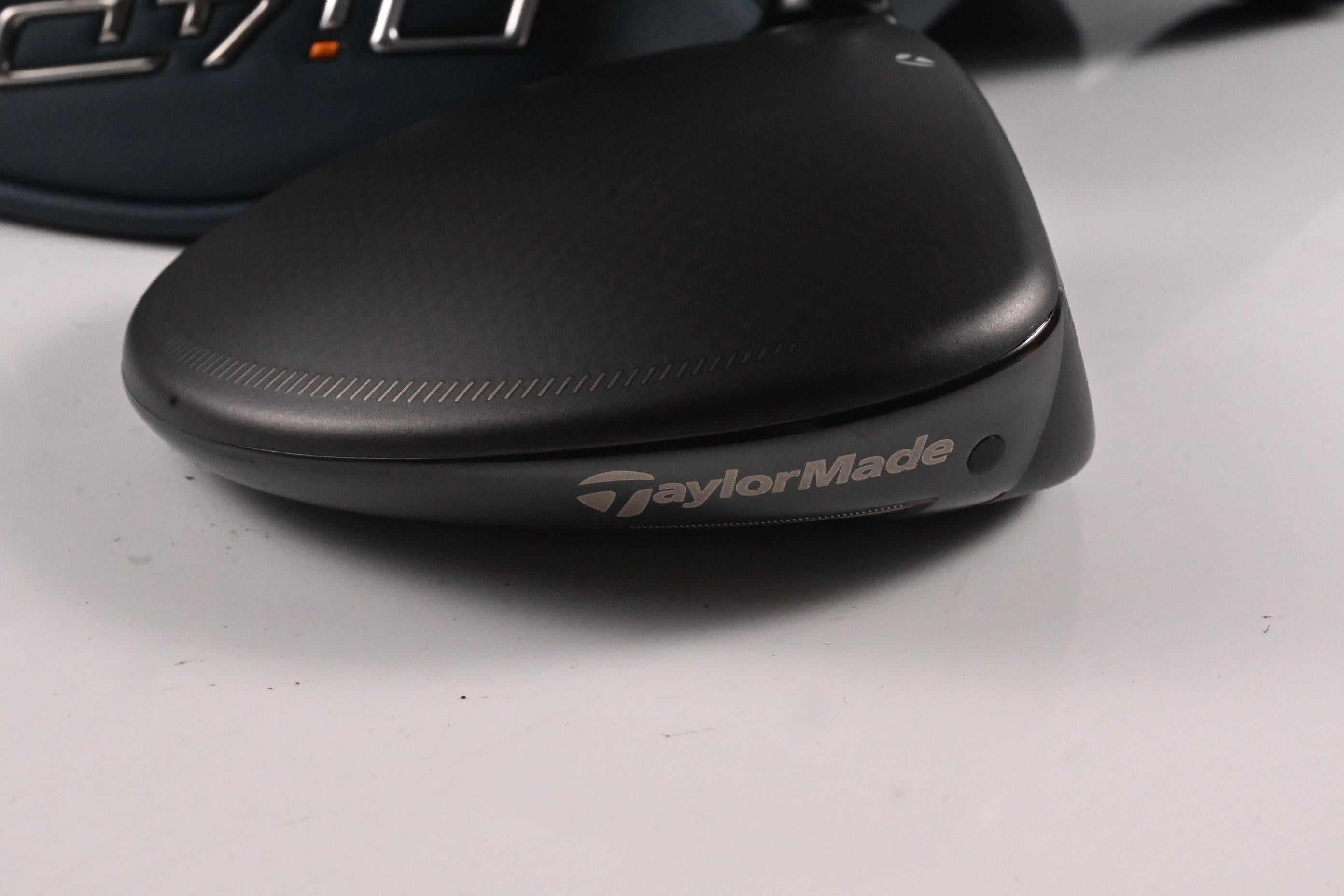Taylormade Qi4D Max Lite #3 Wood / 15 Degree / Senior Flex Reax 45 Shaft