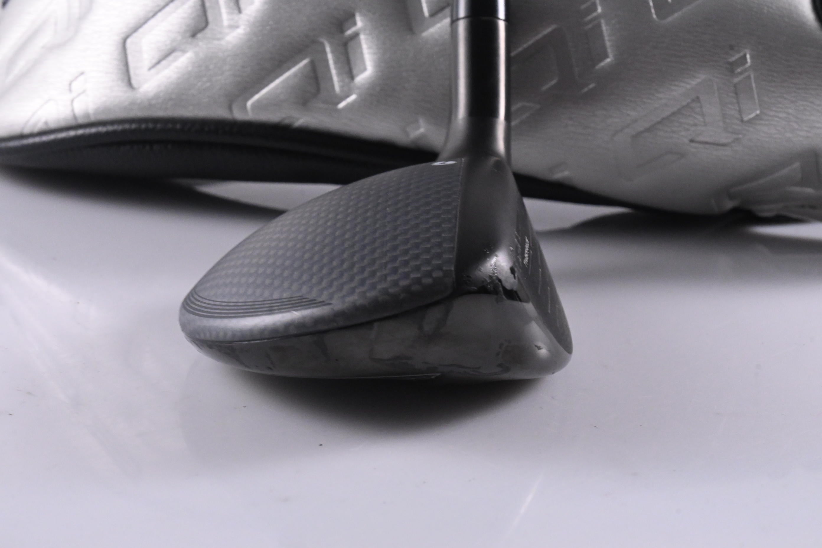 Taylormade Qi35 Max #4 Hybrid / 23 Degree / Regular Flex Fujikura Air Speeder 50