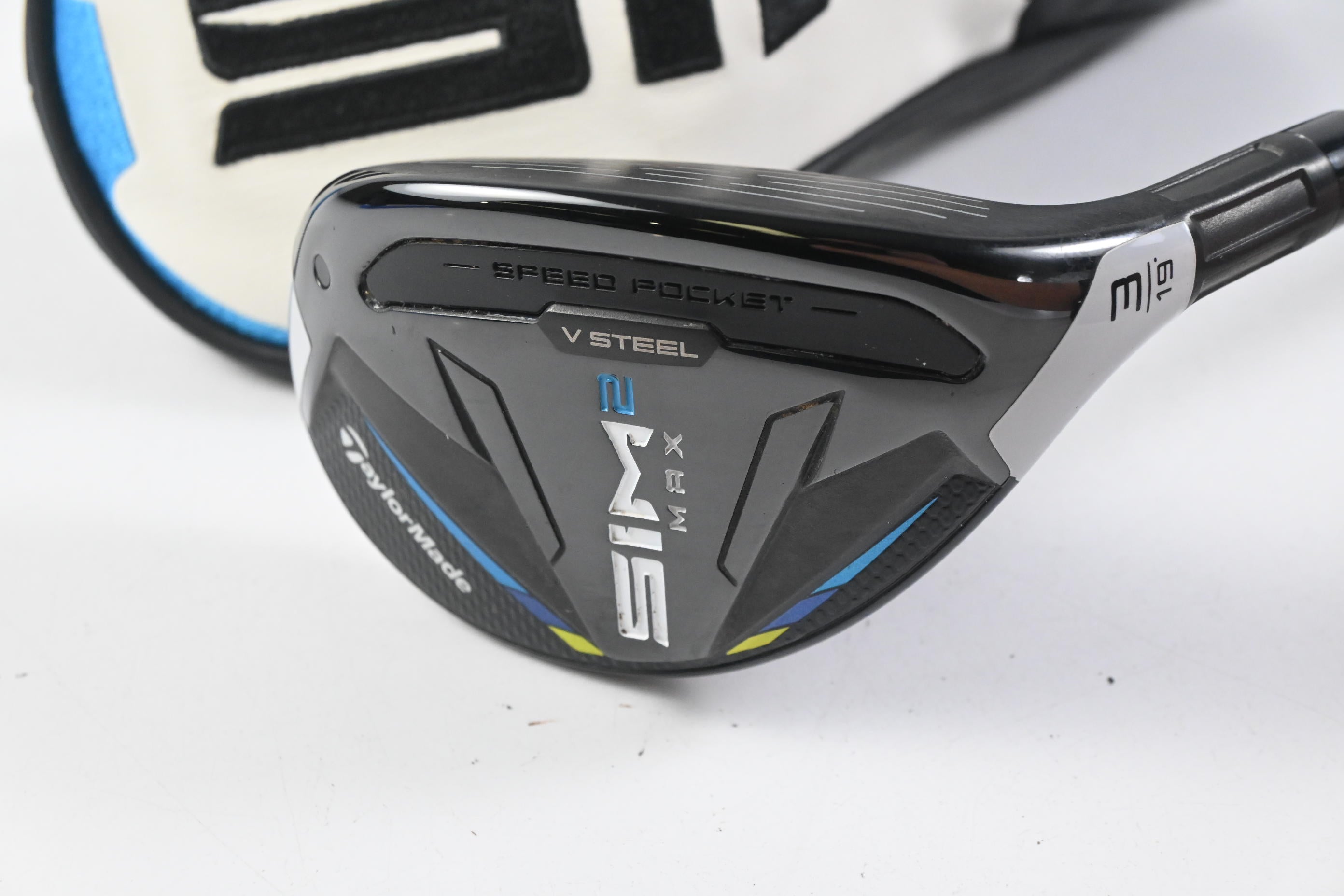 Taylormade SIM2 Max #3 Hybrid / 19 Degree / Stiff Flex Ventus Blue 7 Shaft