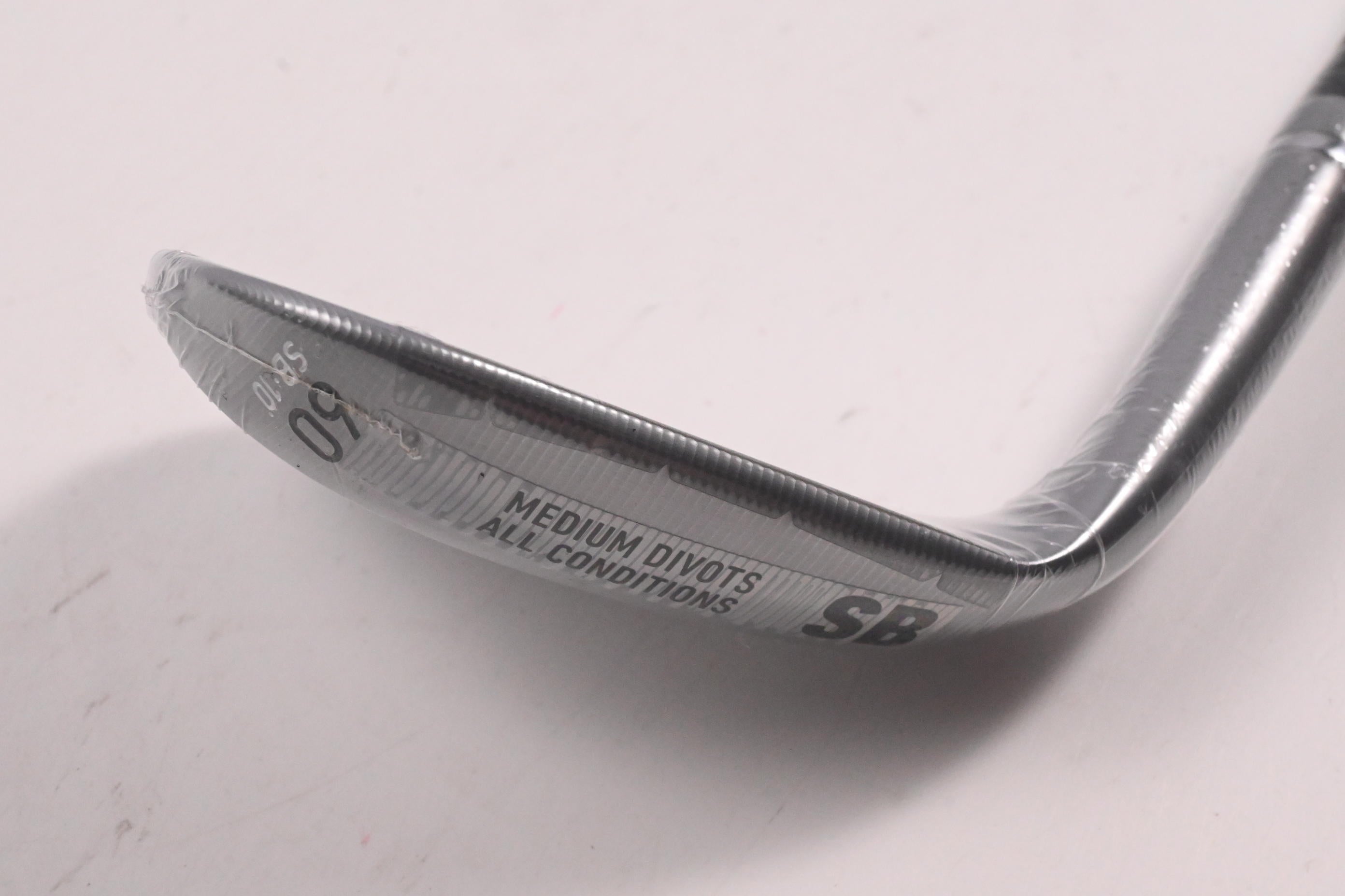 Taylormade Milled Grind 5 Lob Wedge / 60 Degree / Wedge Flex Dynamic Gold 115