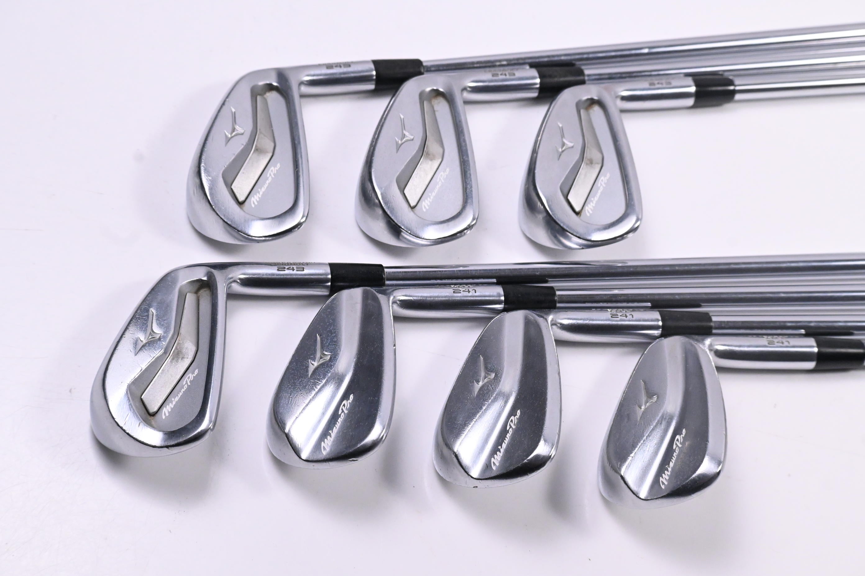 Mizuno Pro 243 Irons / 4-PW / Stiff Flex Project X Steel Shafts