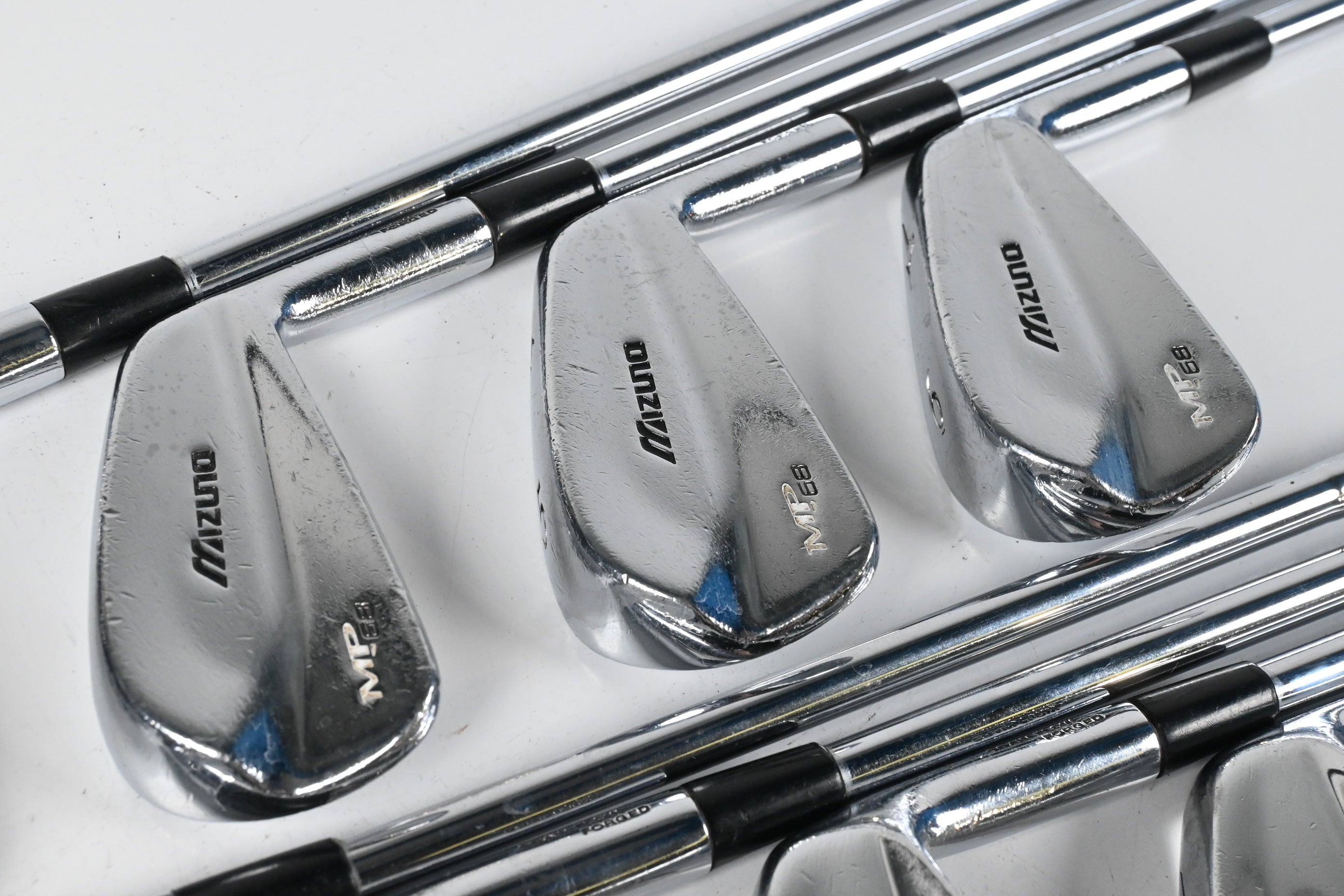 Mizuno MP-68 Irons / 3-PW / Stiff Flex Dynamic Gold S300 Shafts